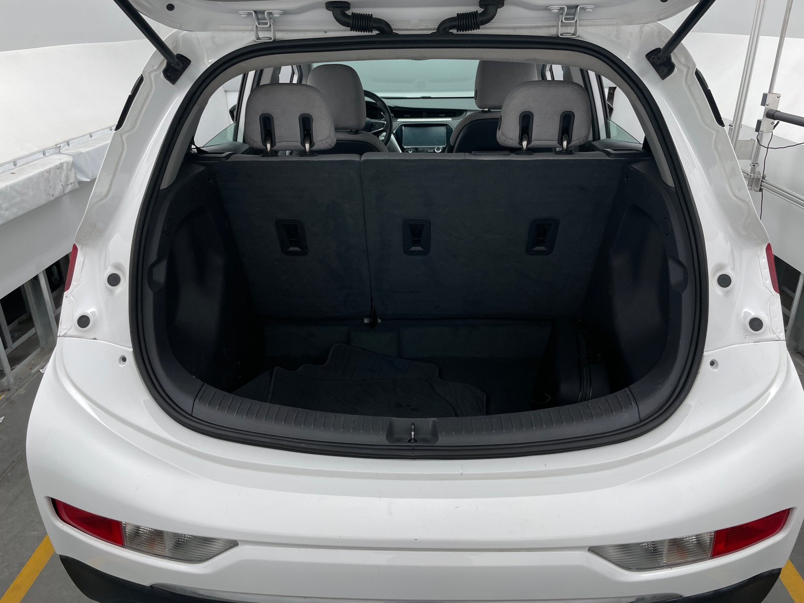 Thumbnail: 2019 Chevrolet Bolt EV - 7