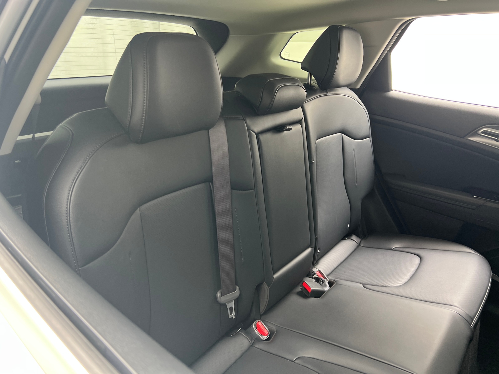 Thumbnail: 2023 Kia Sportage - 5