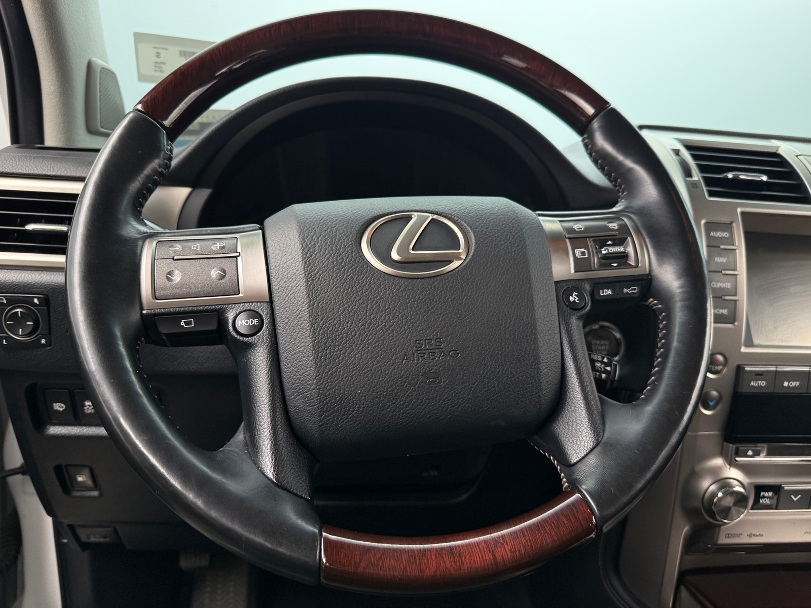 Thumbnail: 2019 Lexus GX - 4