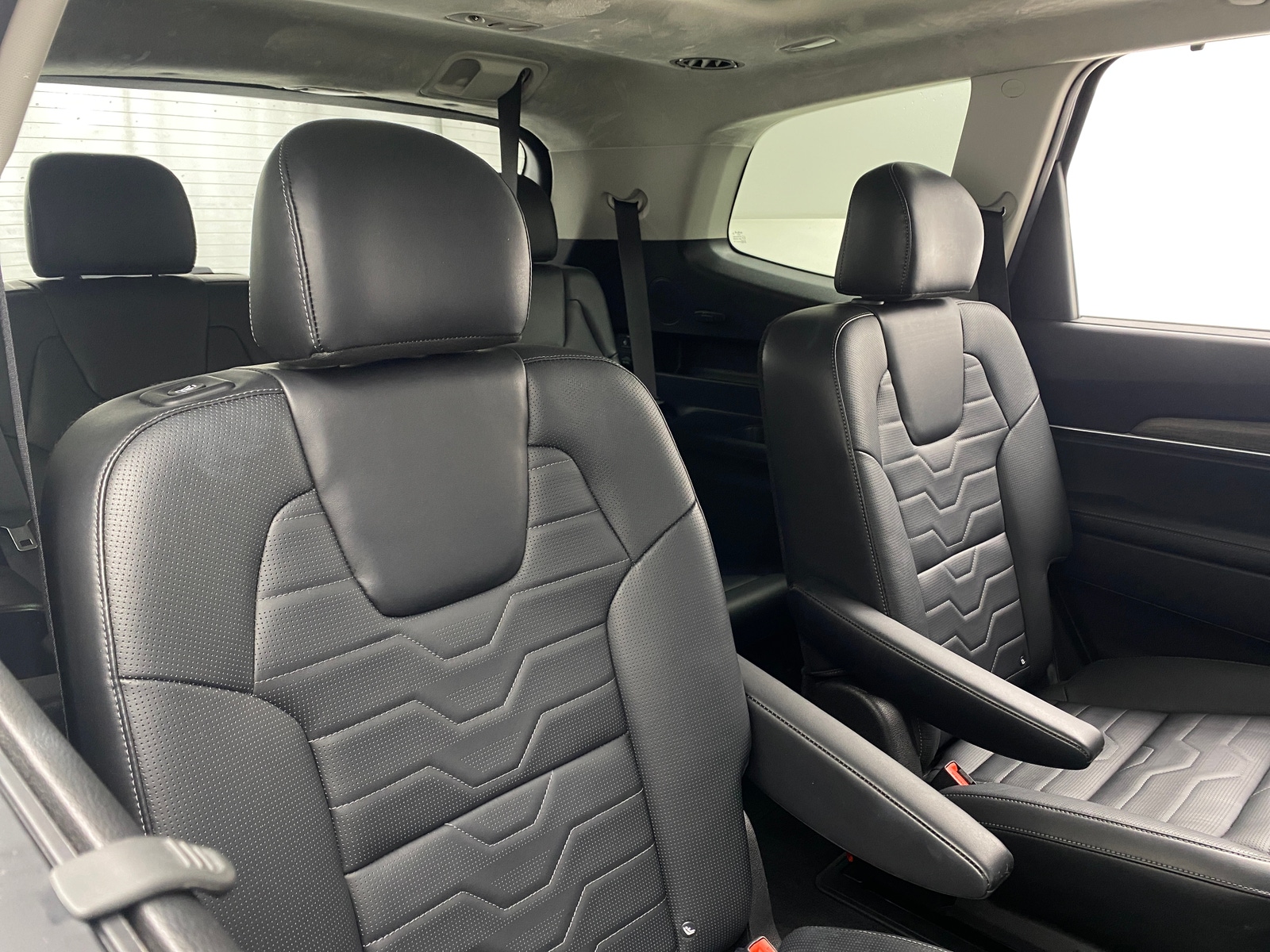 Thumbnail: 2022 Kia Telluride - 5
