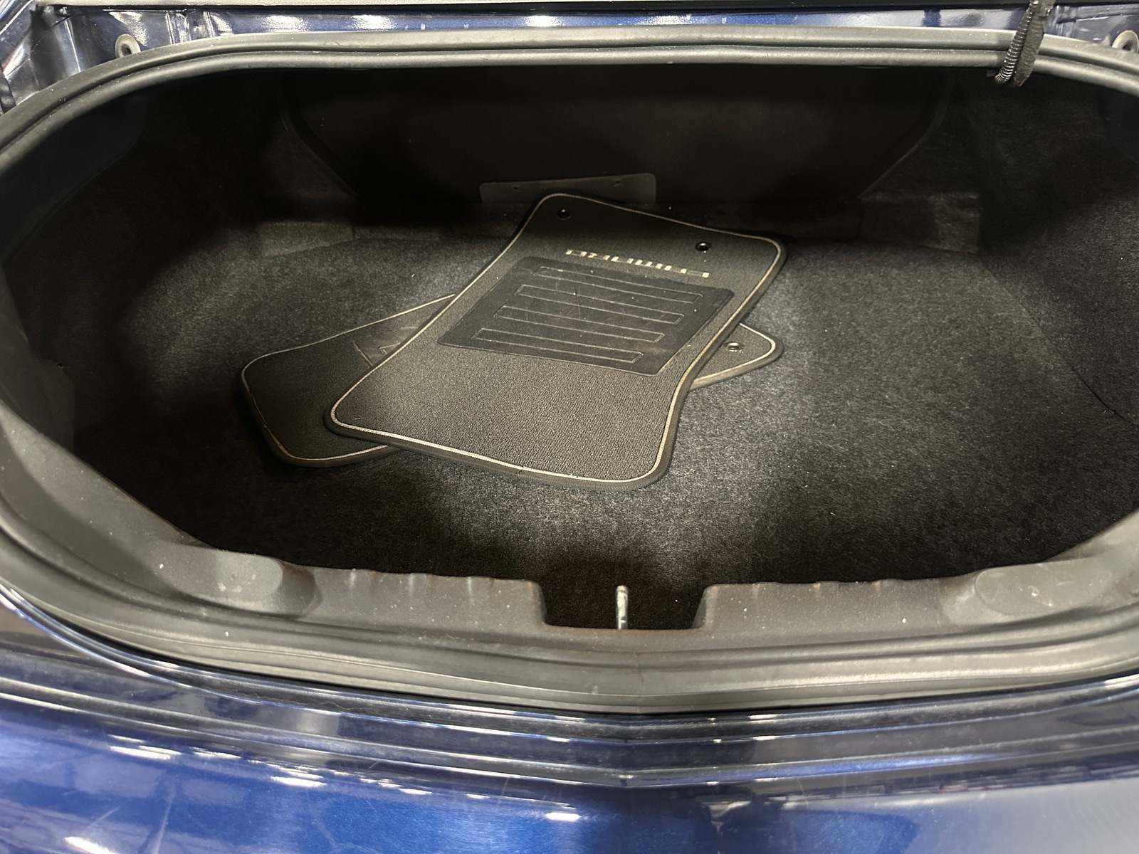 Thumbnail: 2010 Chevrolet Camaro - 4