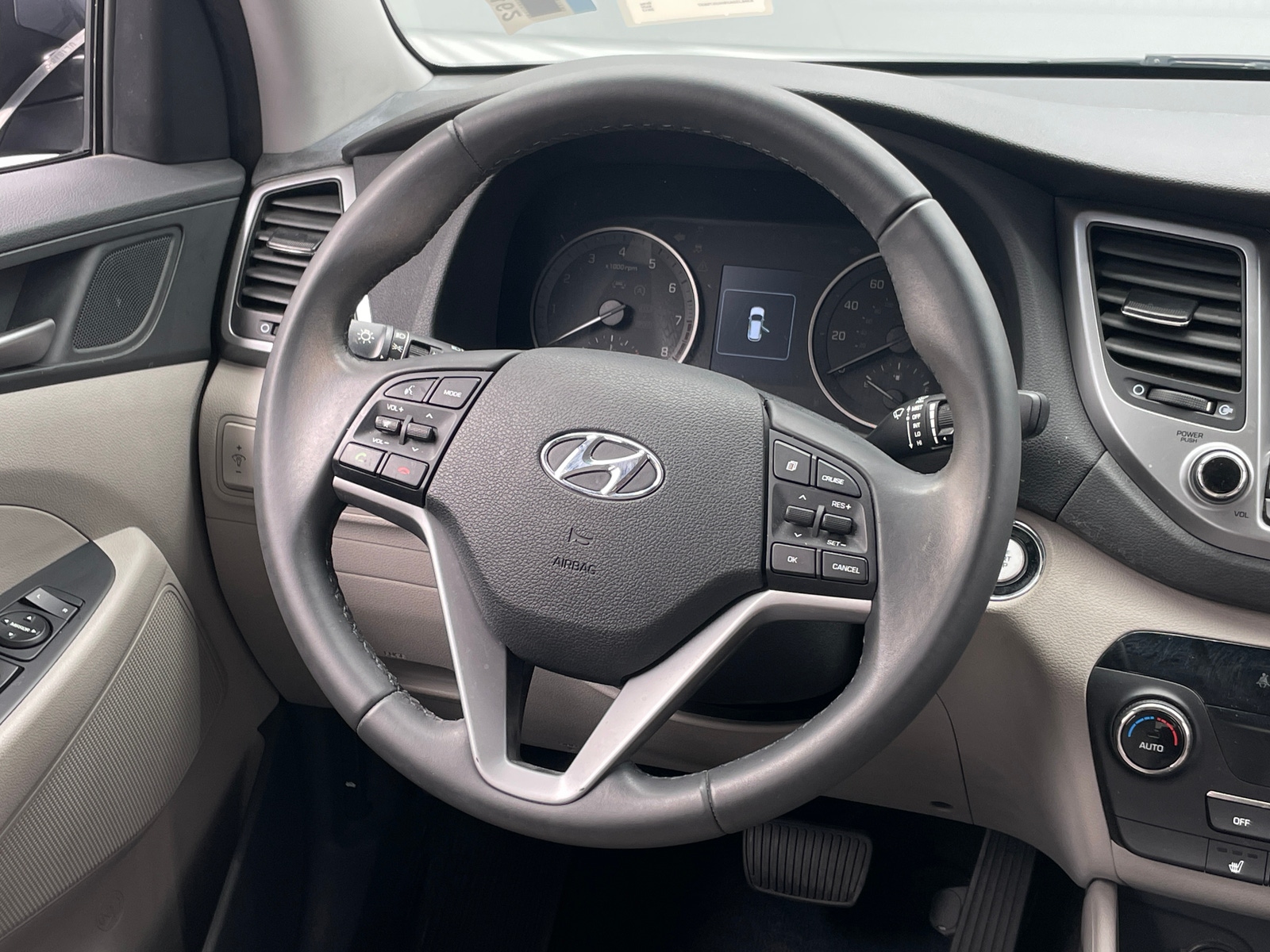 Thumbnail: 2017 Hyundai Tucson - 5