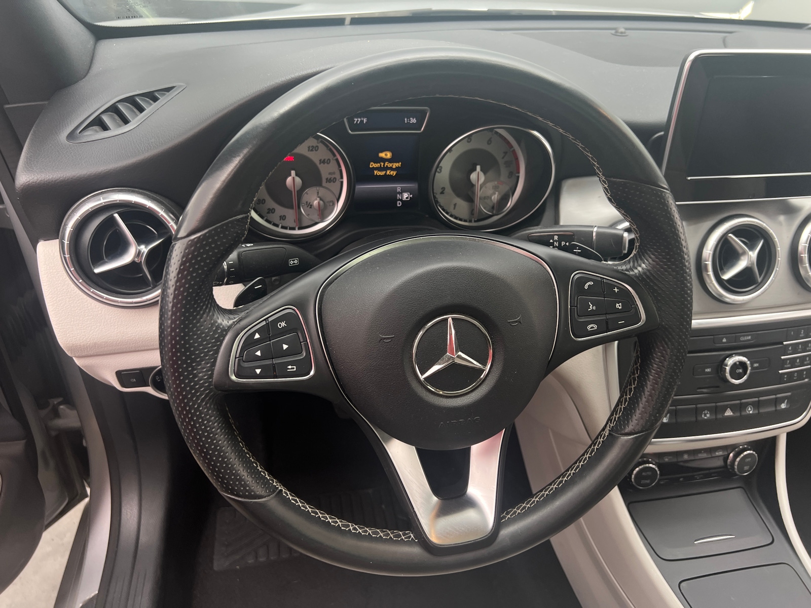 Thumbnail: 2015 Mercedes-Benz CLA - 3
