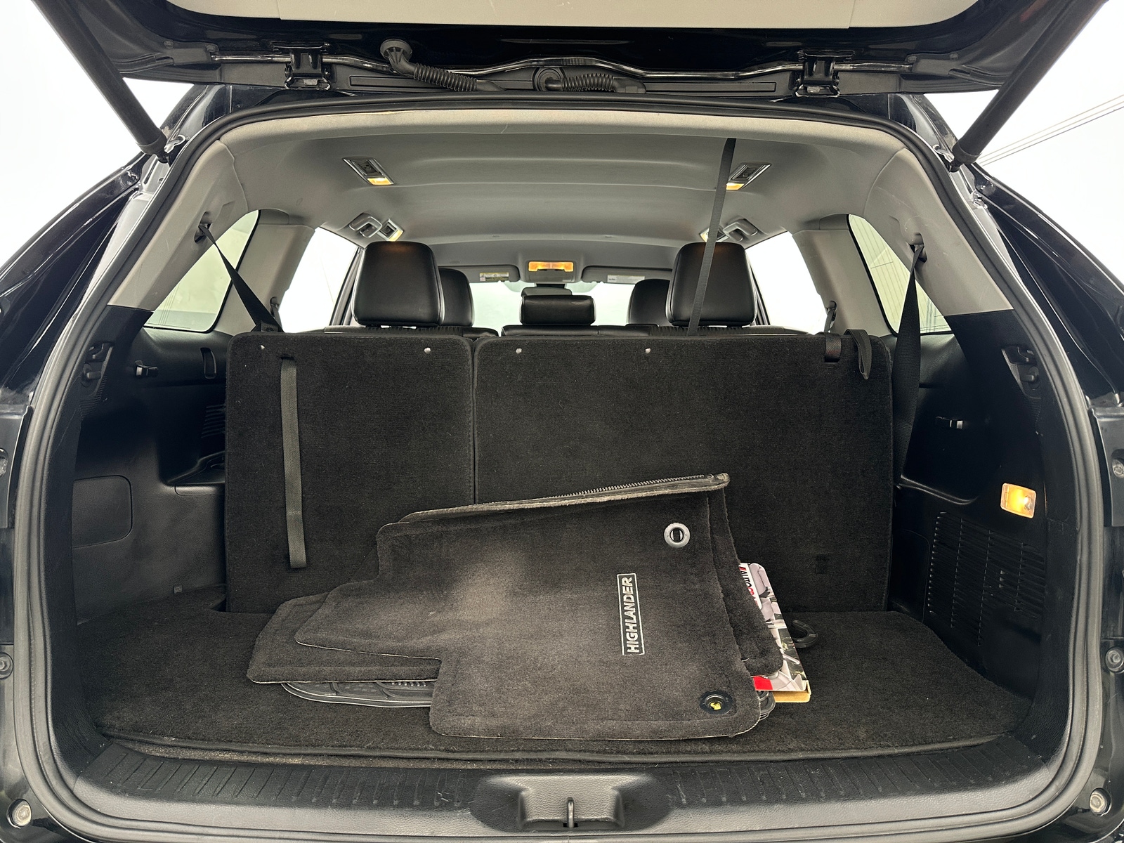 Thumbnail: 2019 Toyota Highlander - 6