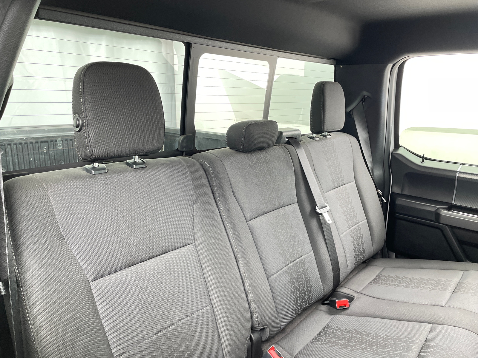 Thumbnail: 2019 Ford Econoline - 6
