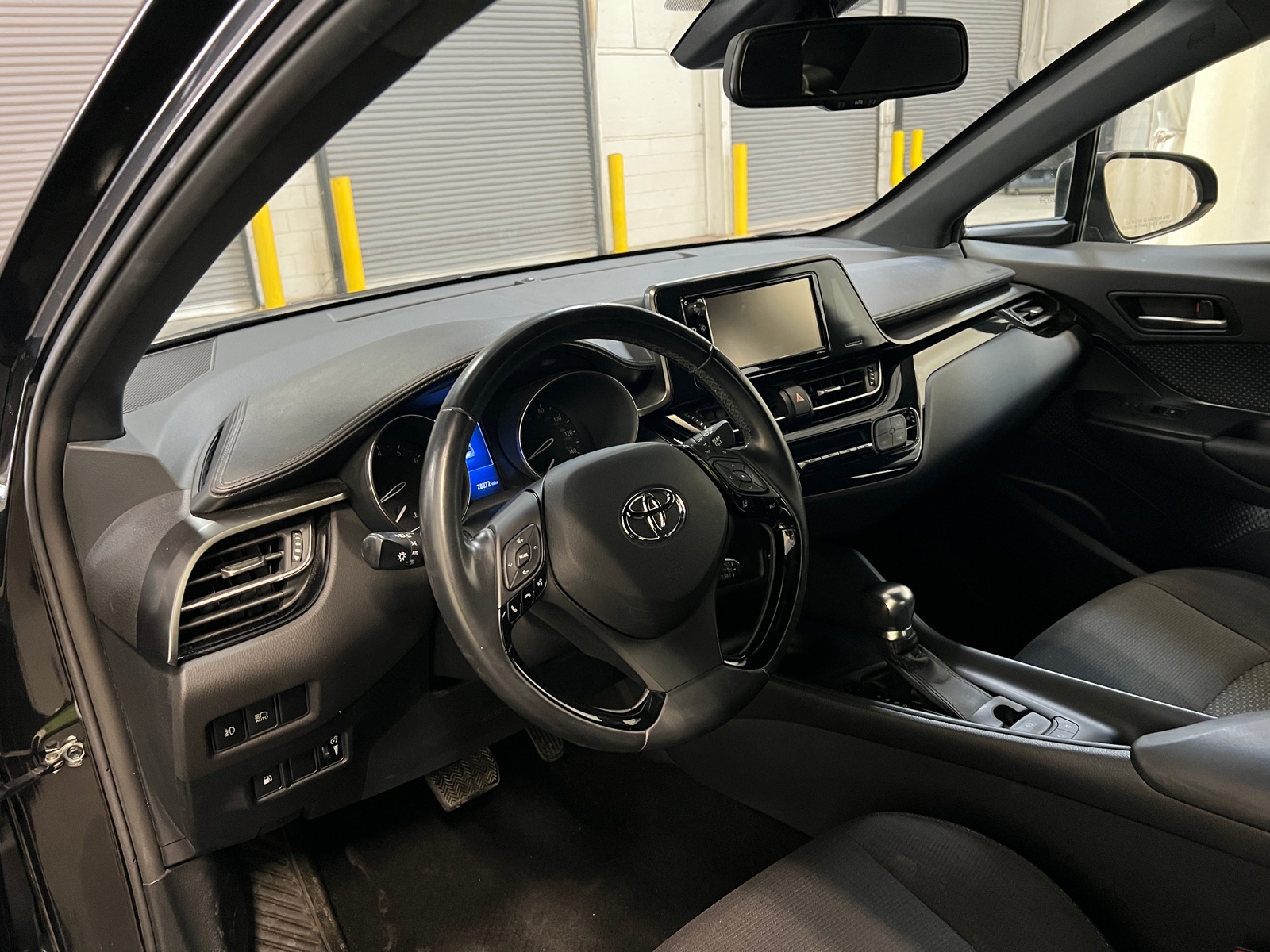 Thumbnail: 2018 Toyota C-HR - 3