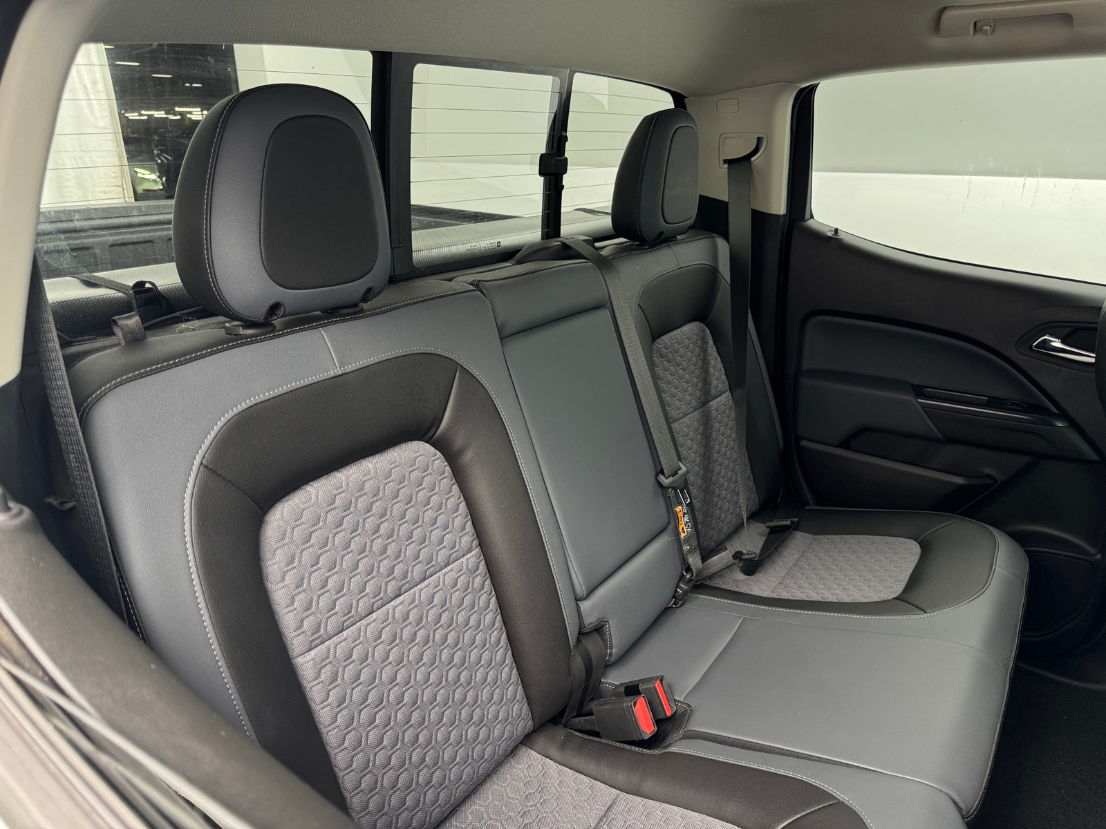 Thumbnail: 2016 Chevrolet Colorado - 6