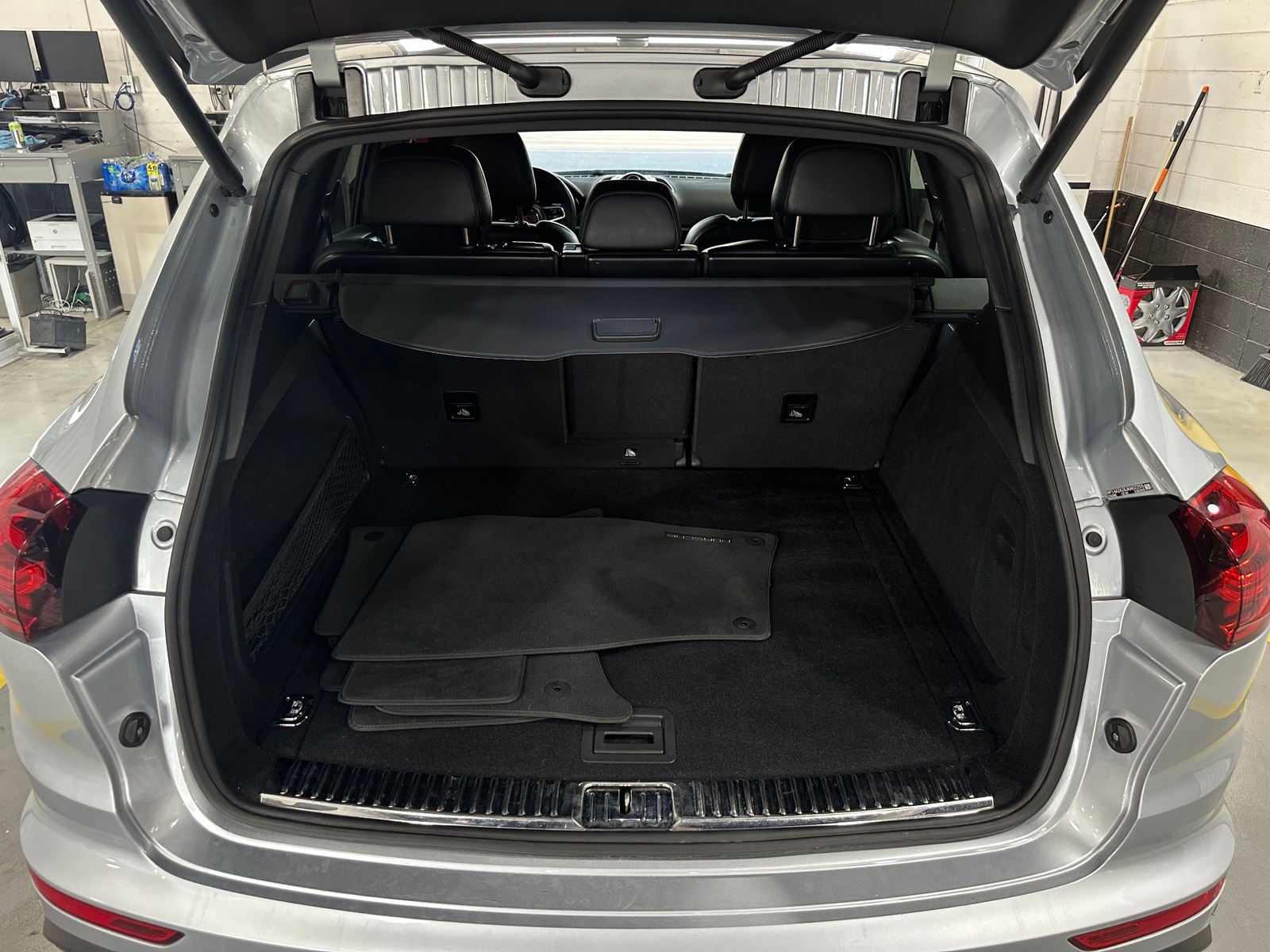 Thumbnail: 2018 Porsche Cayenne - 7