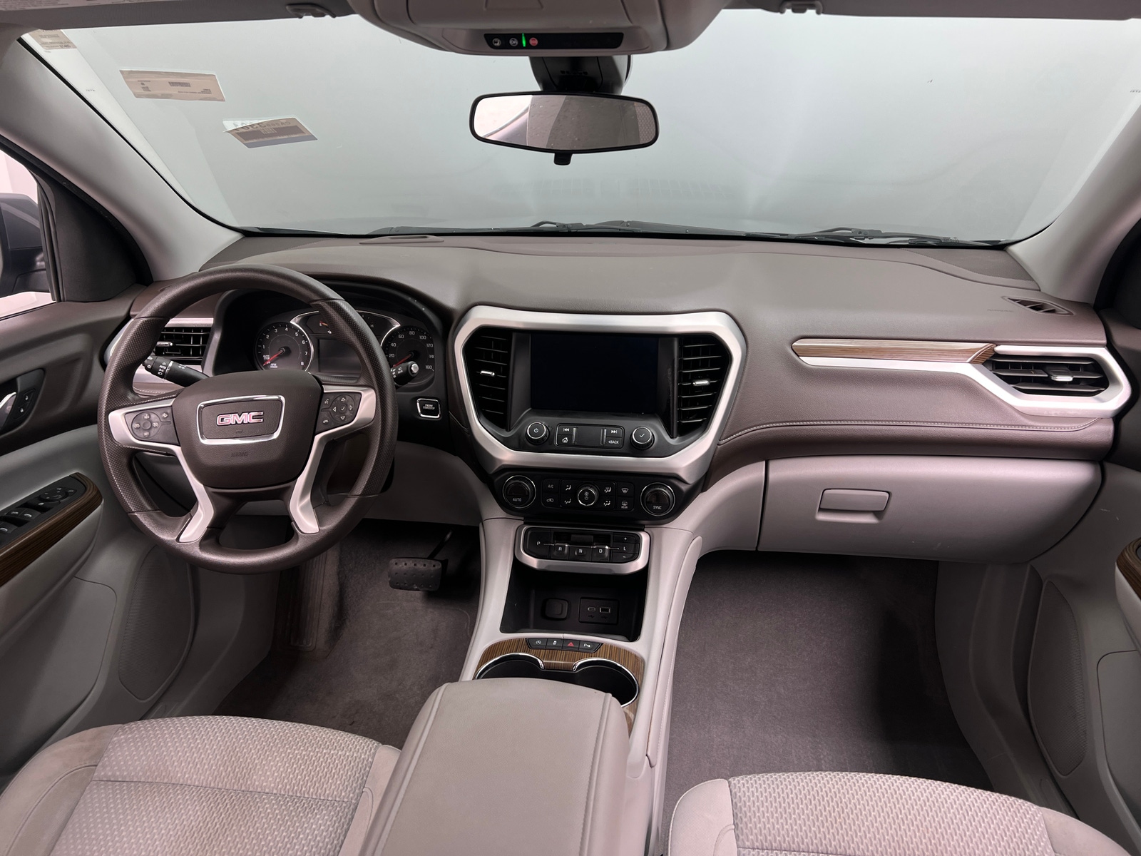 Thumbnail: 2022 GMC Acadia - 3