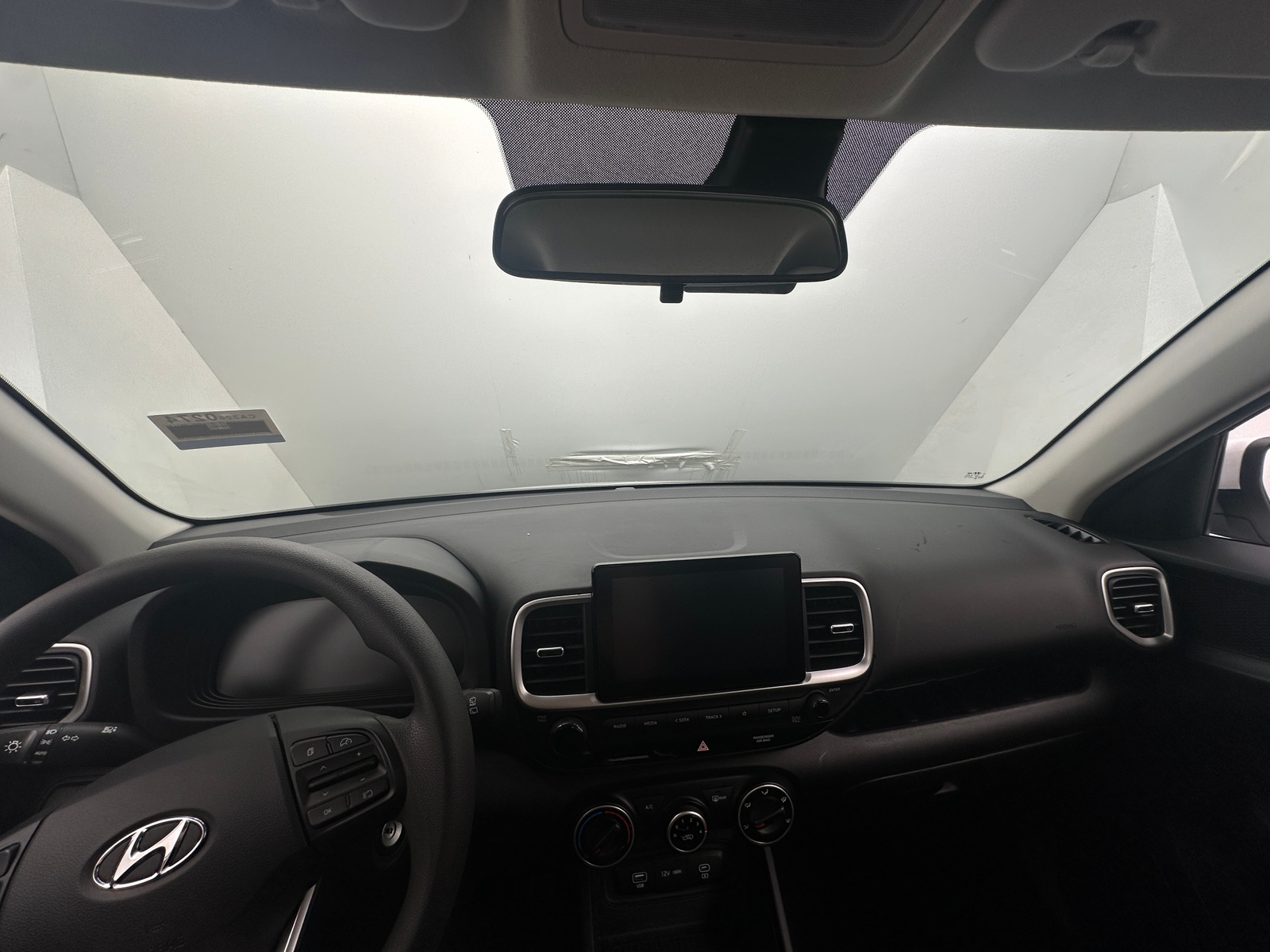 Thumbnail: 2023 Hyundai Venue - 3