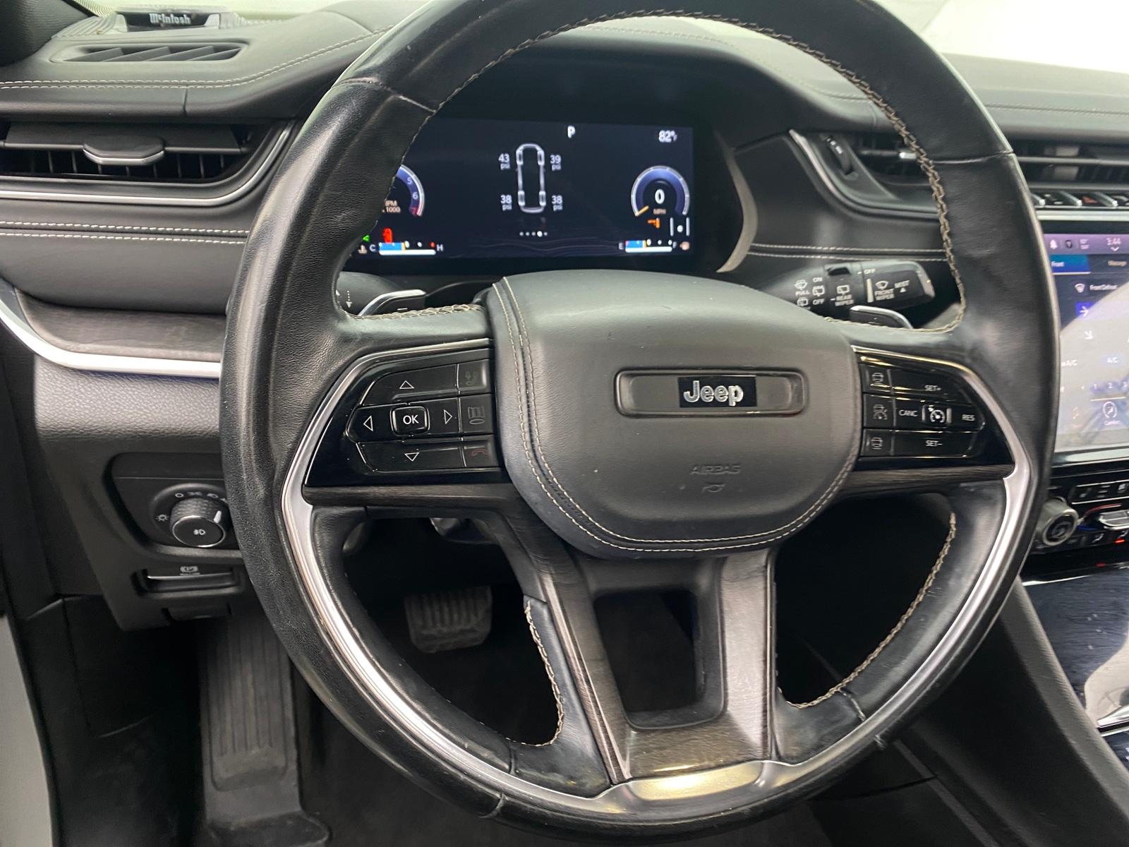Thumbnail: 2021 Jeep Grand Cherokee L - 4