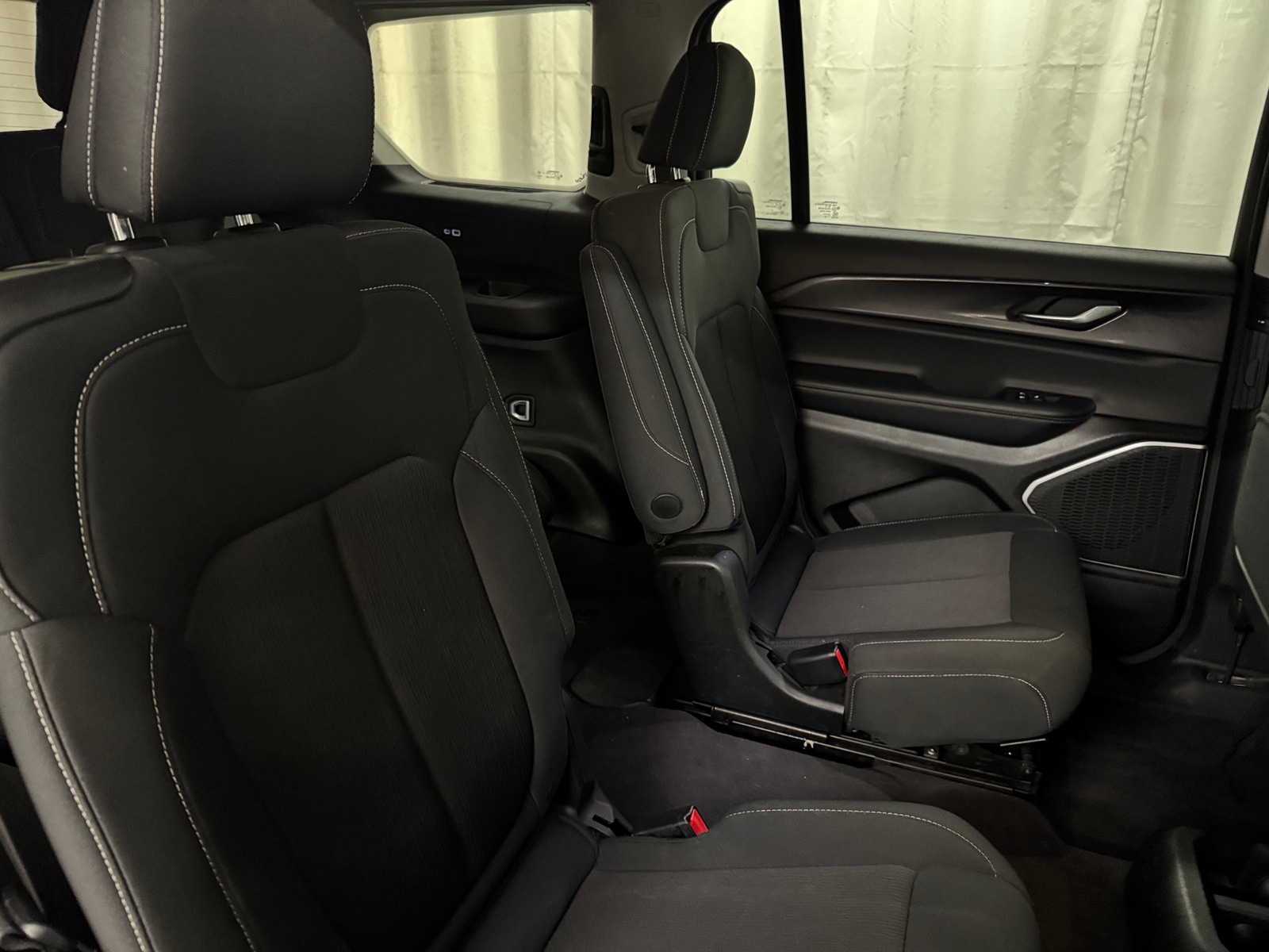 Thumbnail: 2022 Jeep Grand Cherokee L - 6