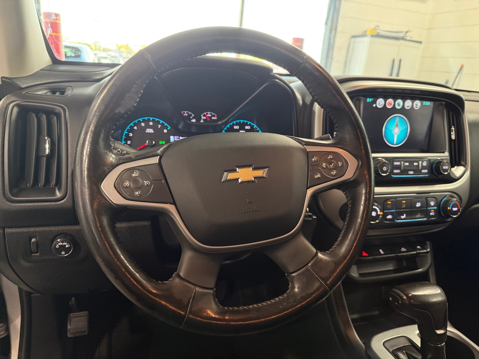 Thumbnail: 2018 Chevrolet Colorado - 5