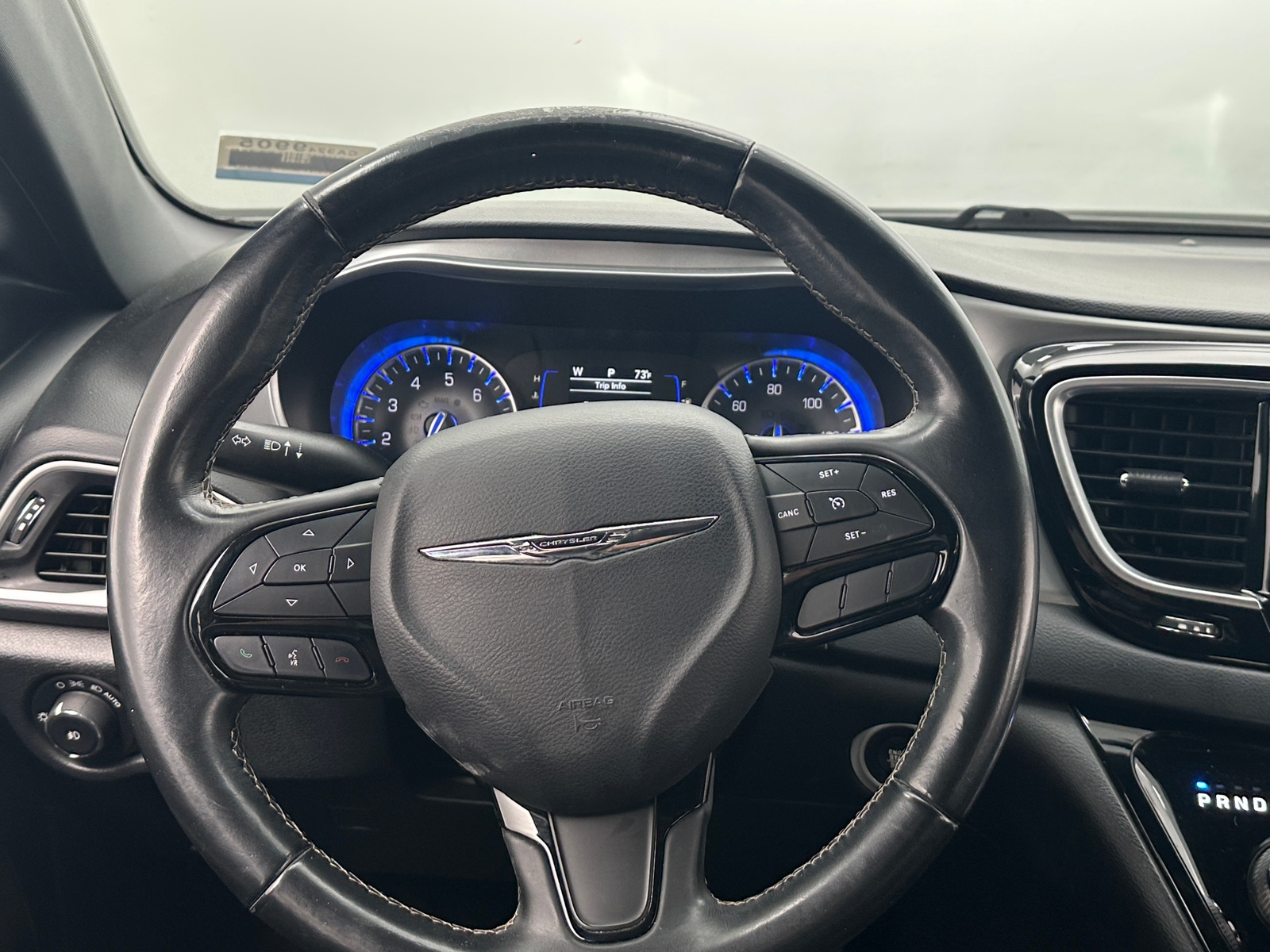 Thumbnail: 2018 Chrysler Pacifica - 5