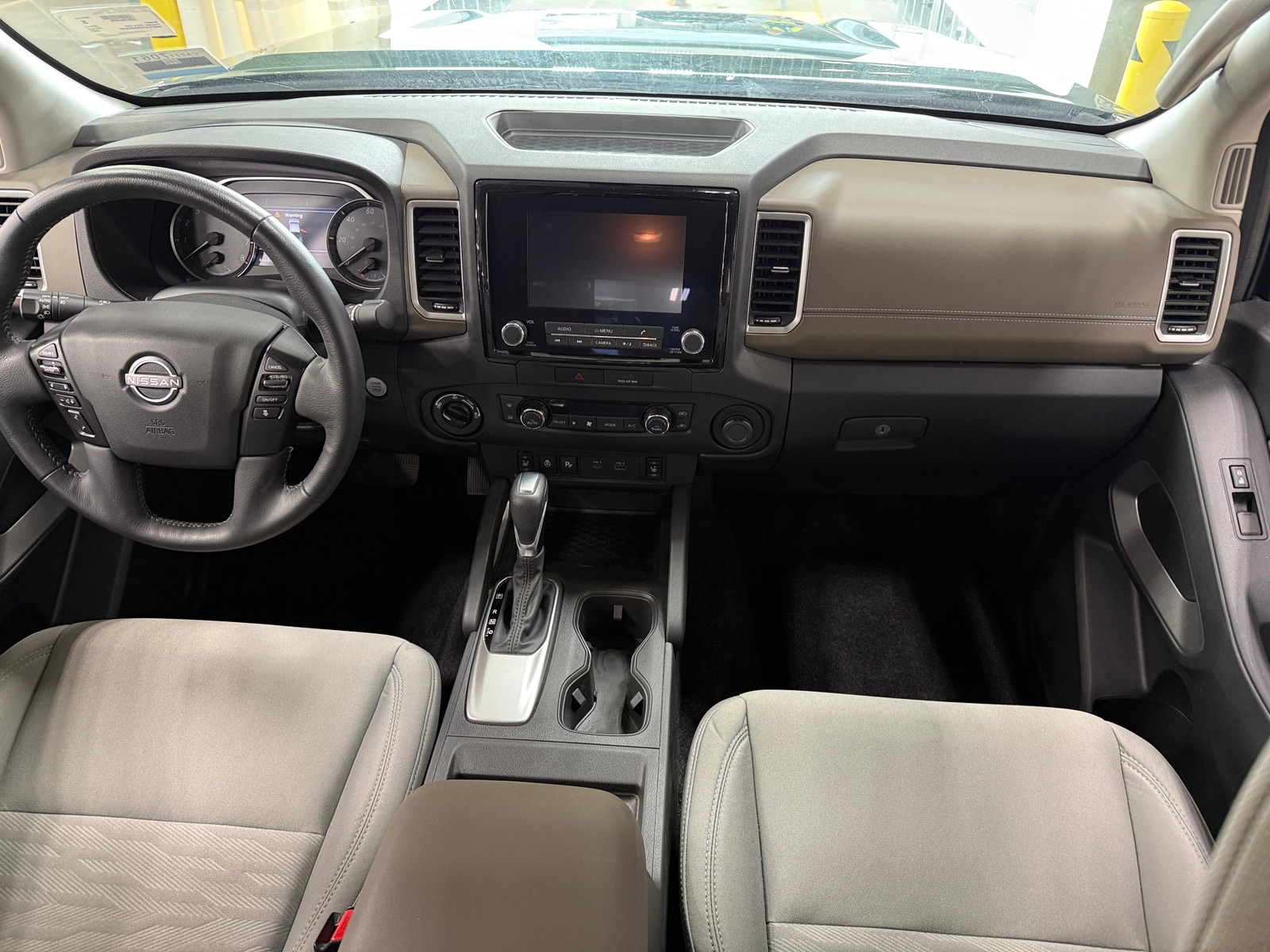Thumbnail: 2022 Nissan Frontier - 3