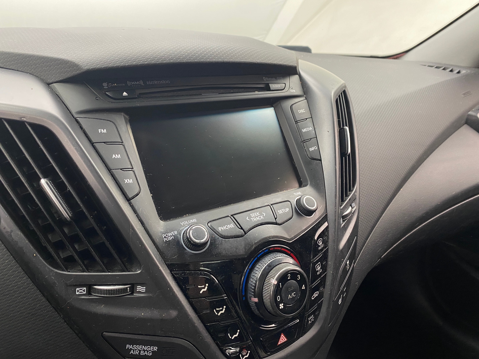 Thumbnail: 2014 Hyundai Veloster - 2