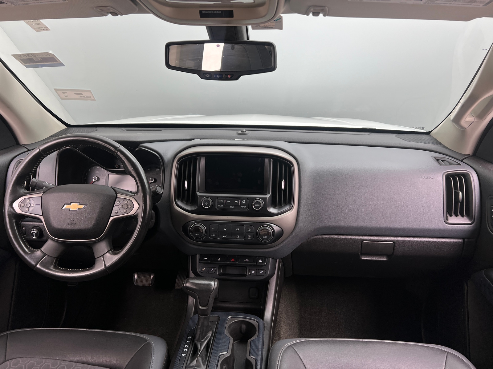 Thumbnail: 2016 Chevrolet Colorado - 3