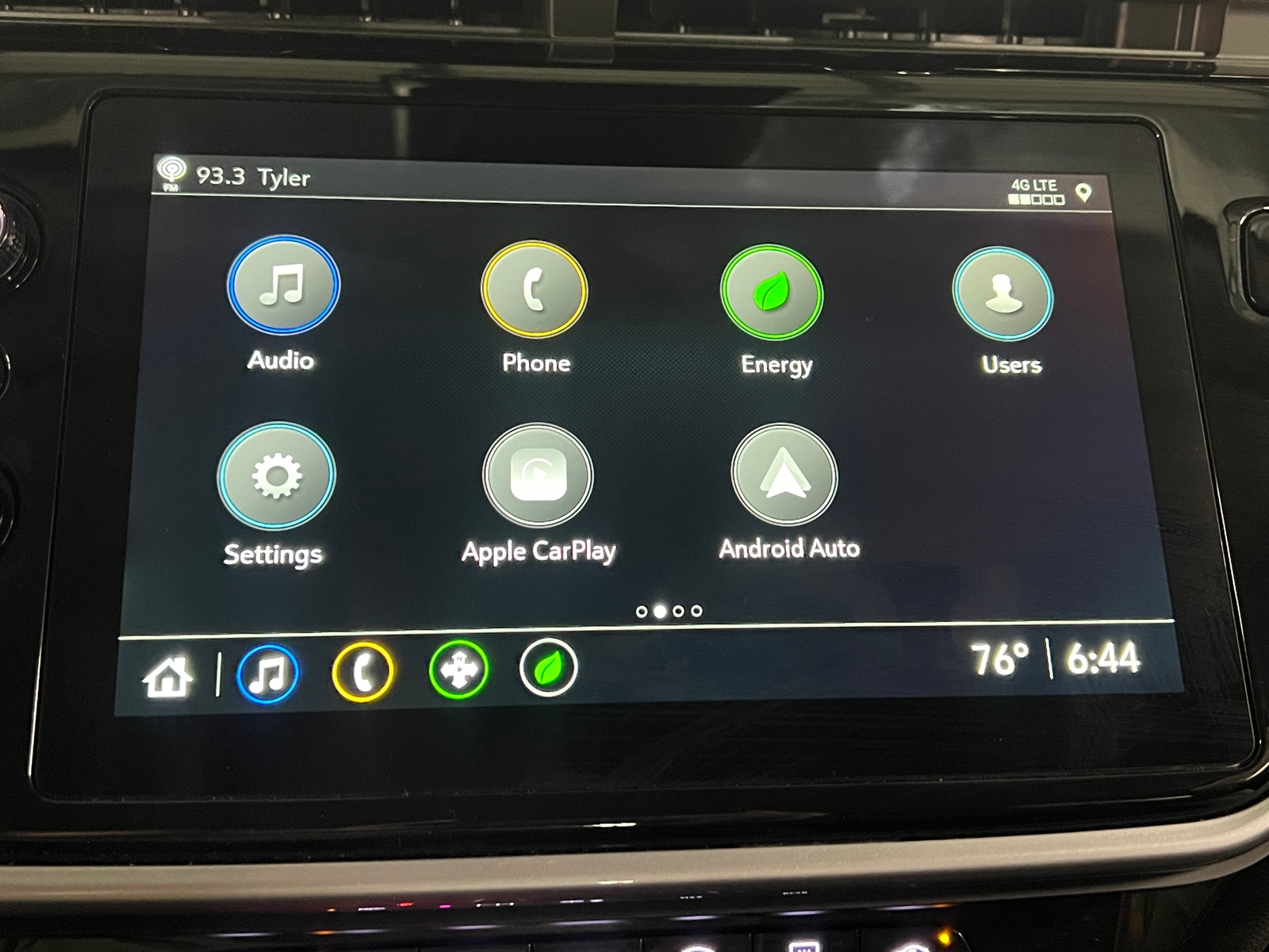 Thumbnail: 2023 Chevrolet Bolt EUV - 4
