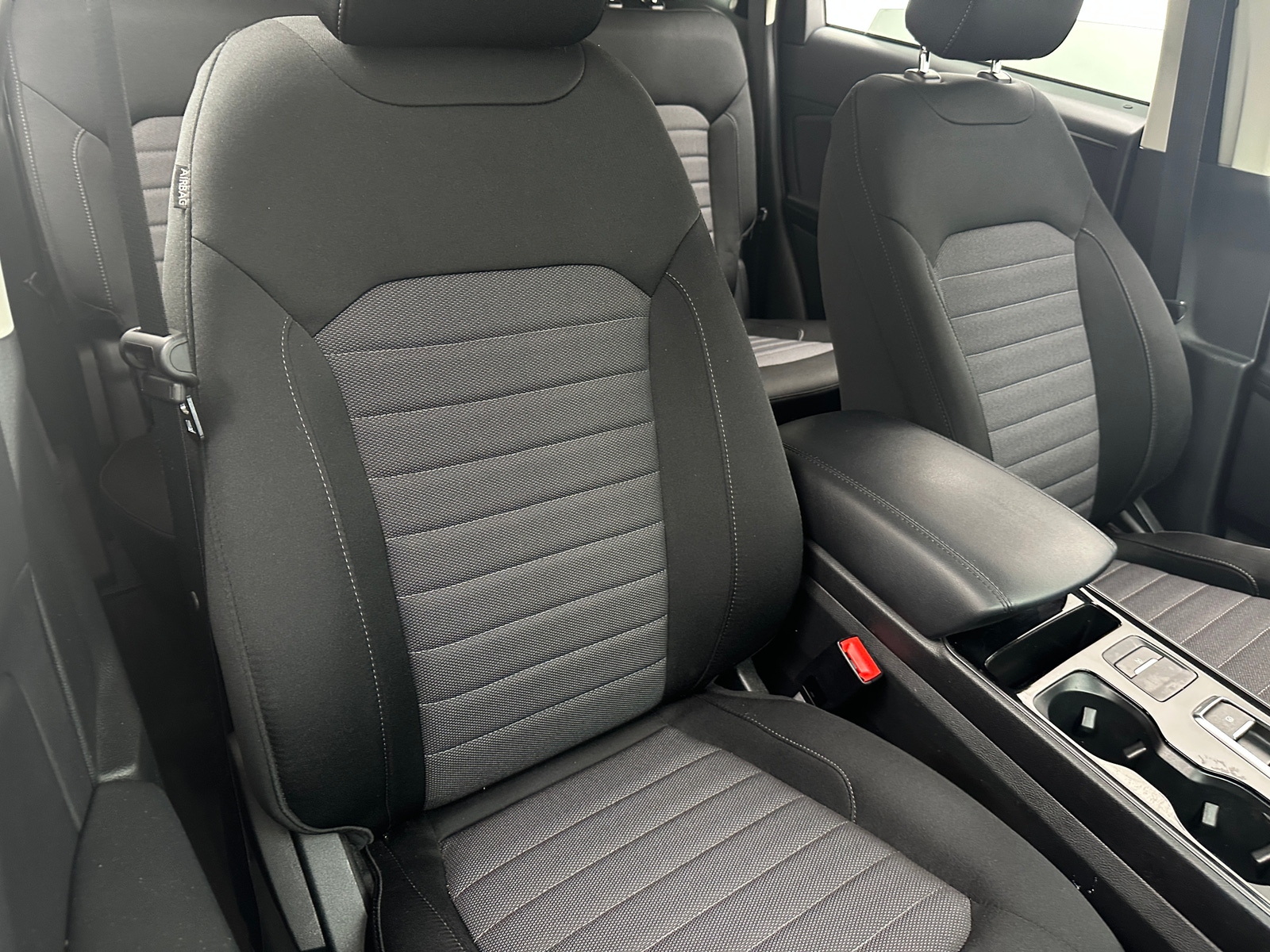 Thumbnail: 2020 Ford Edge - 2
