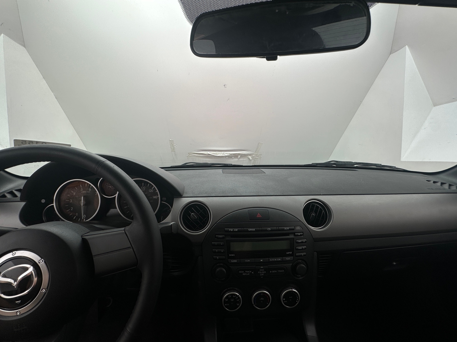 Thumbnail: 2010 Mazda MX-5 Miata - 3