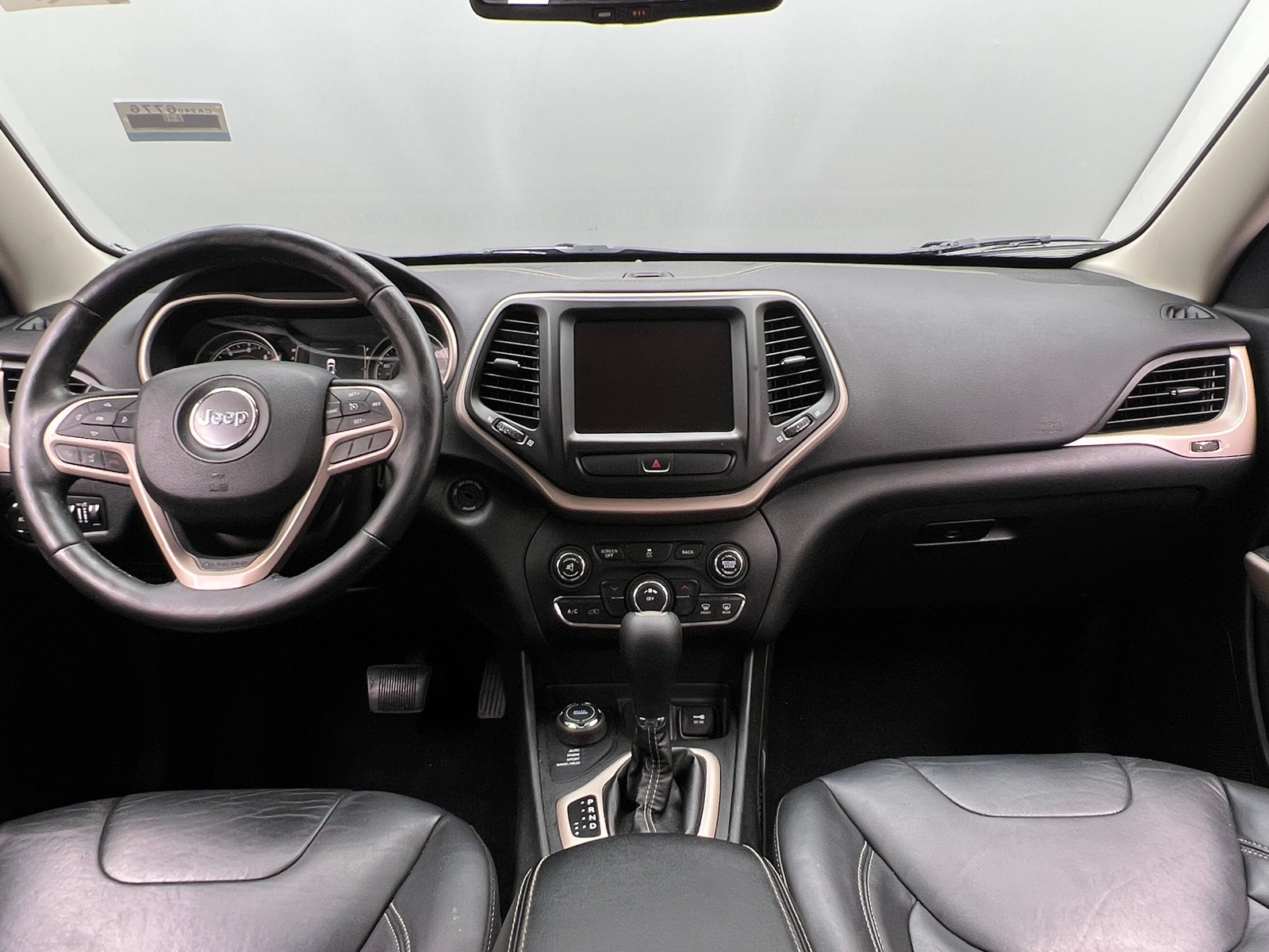 Thumbnail: 2017 Jeep Cherokee - 2
