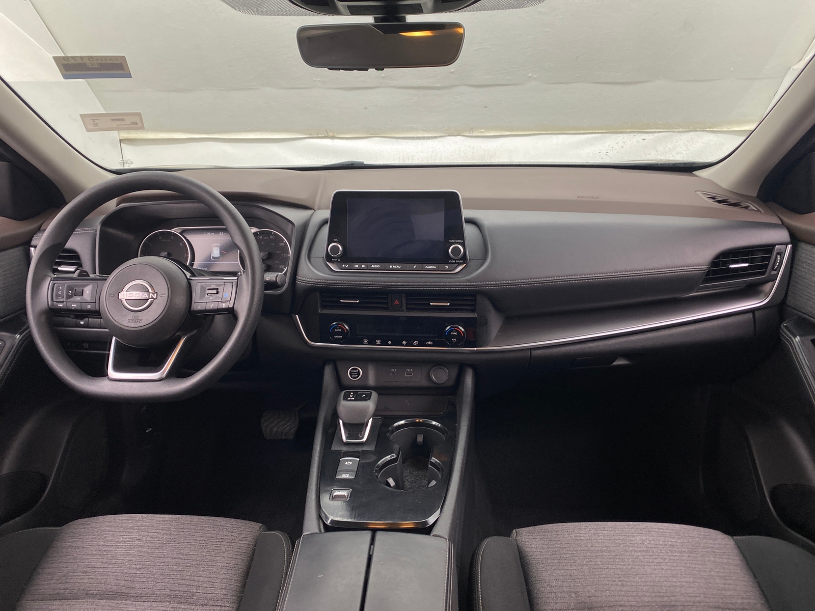 Thumbnail: 2023 Nissan Rogue - 3