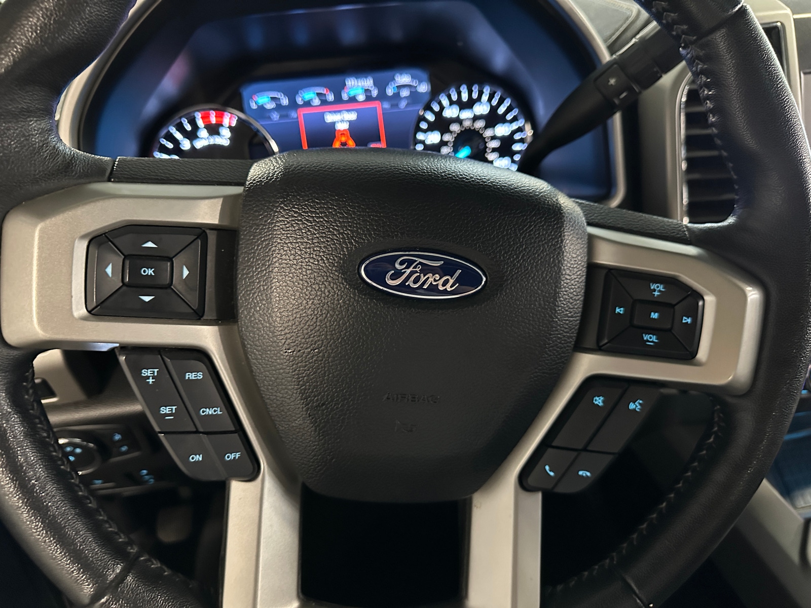 Thumbnail: 2020 Ford Econoline - 4