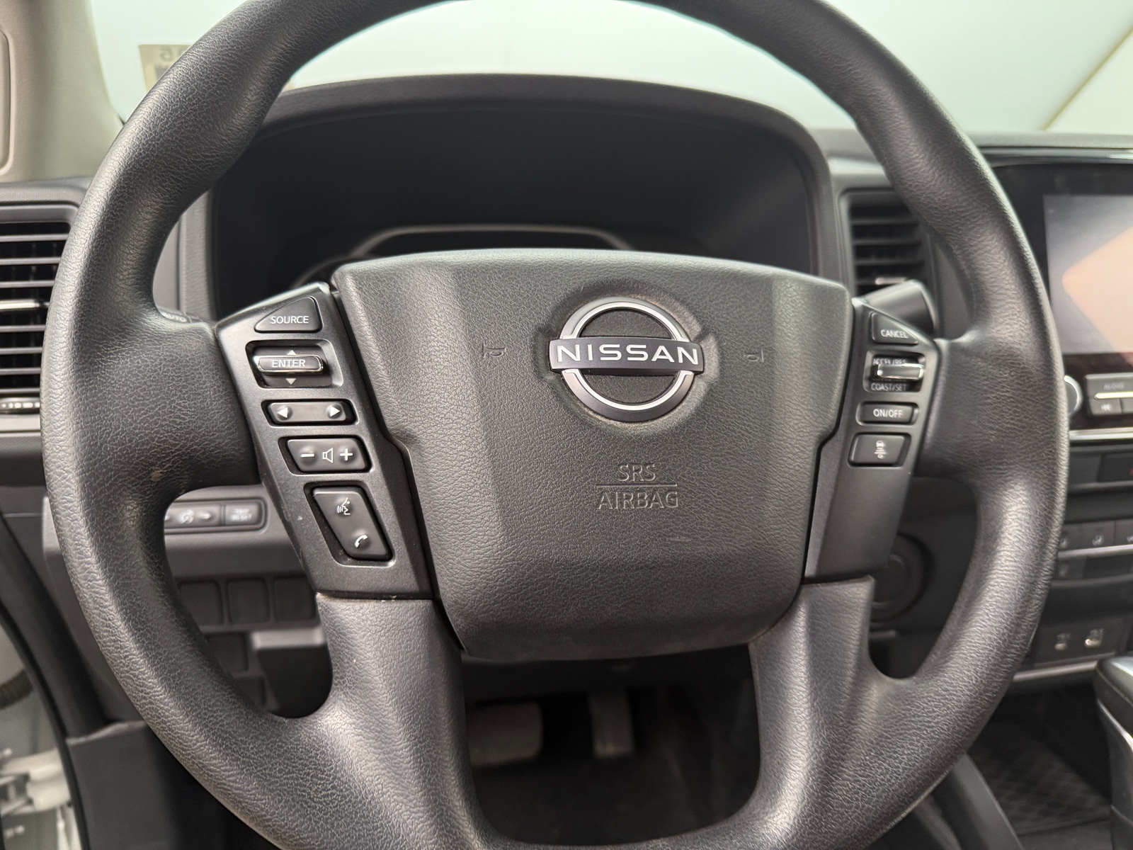 Thumbnail: 2022 Nissan Frontier - 5
