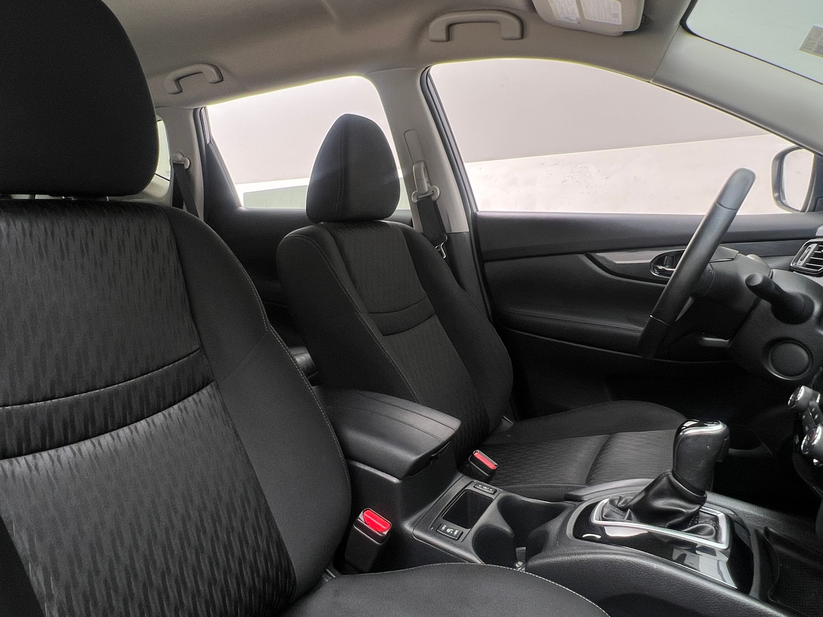 Thumbnail: 2020 Nissan Rogue - 2