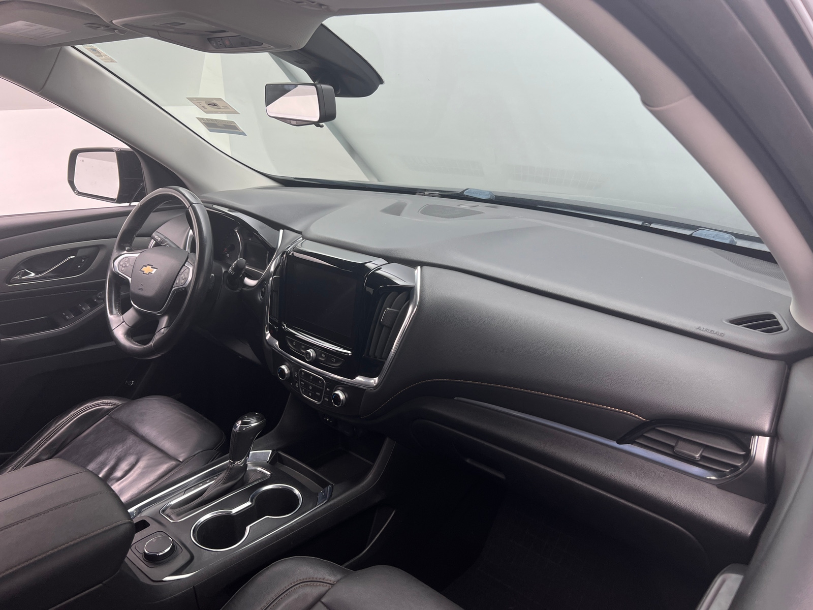 Thumbnail: 2018 Chevrolet Traverse - 2