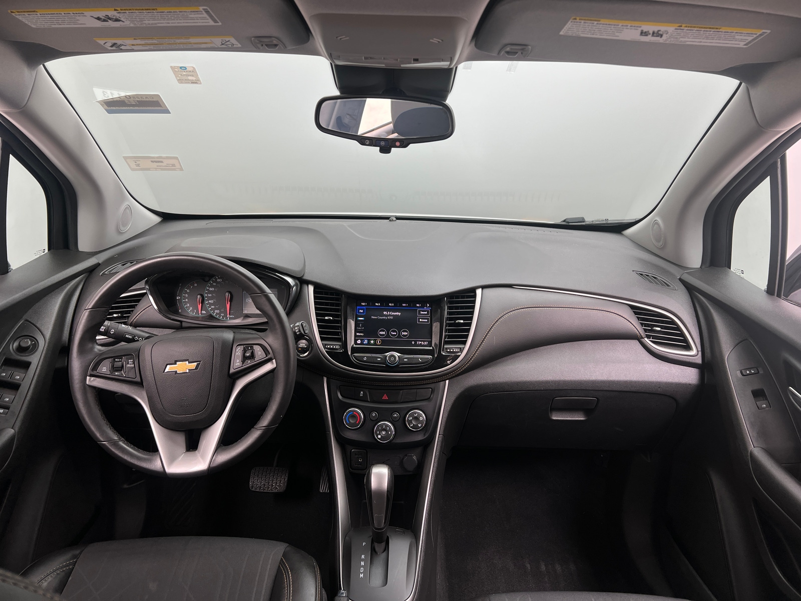Thumbnail: 2020 Chevrolet Trax - 3
