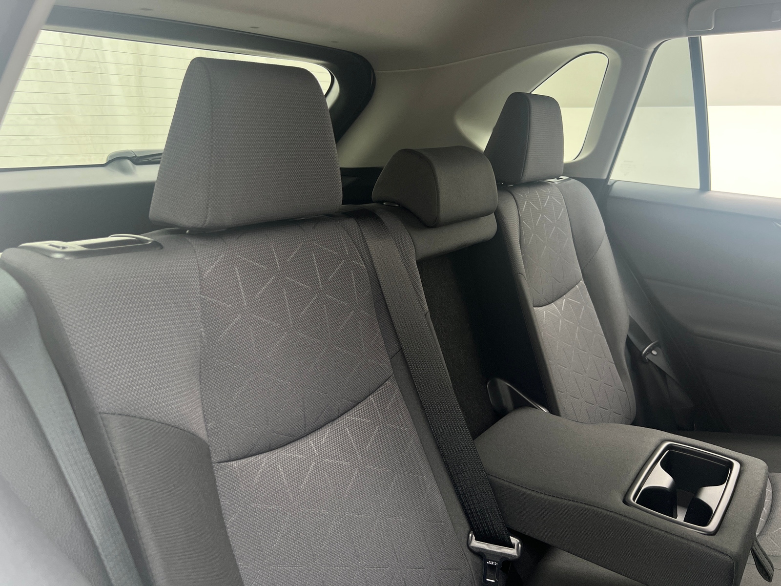 Thumbnail: 2025 Toyota RAV4 - 6