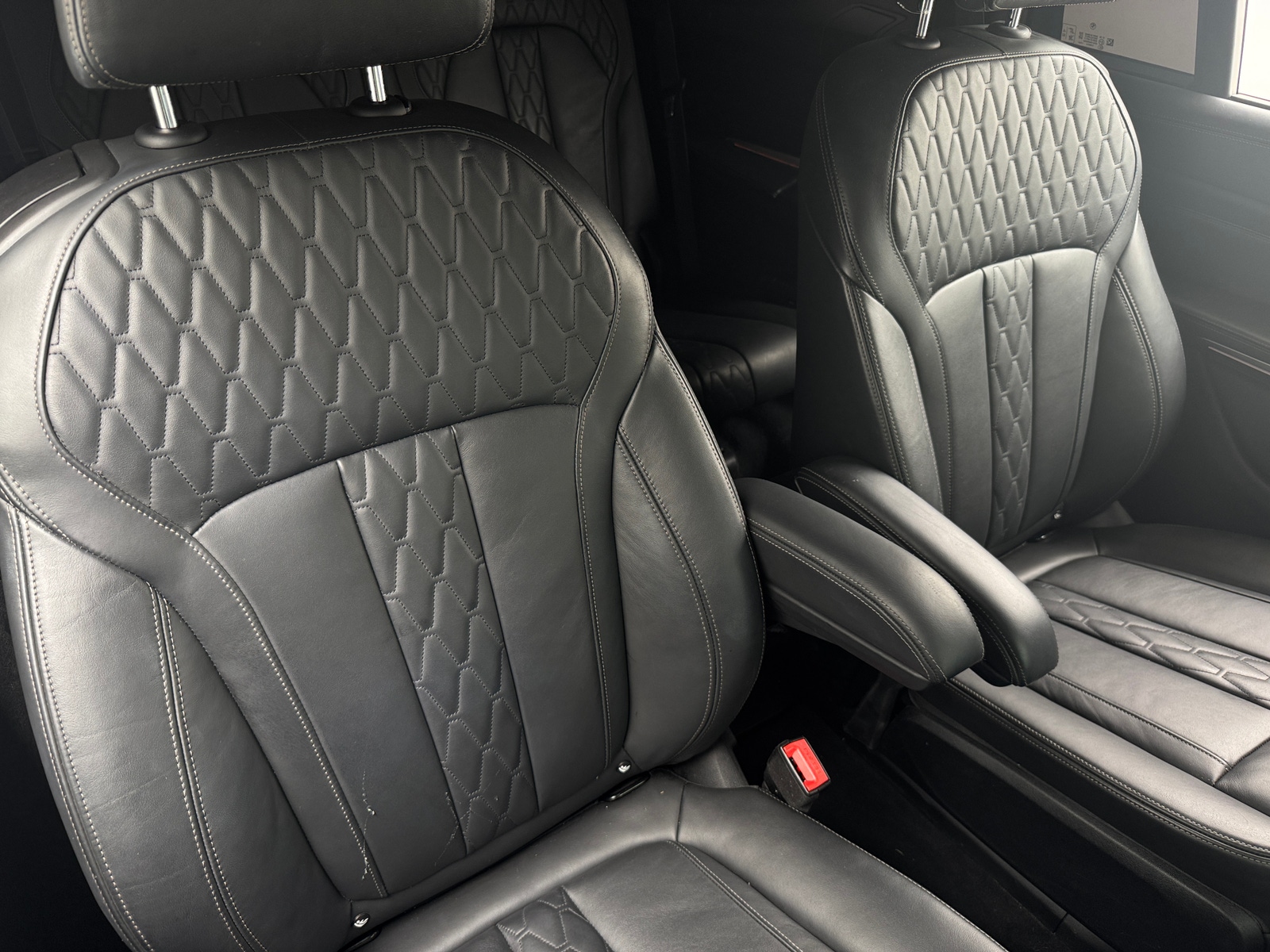 Thumbnail: 2019 BMW X7 - 5