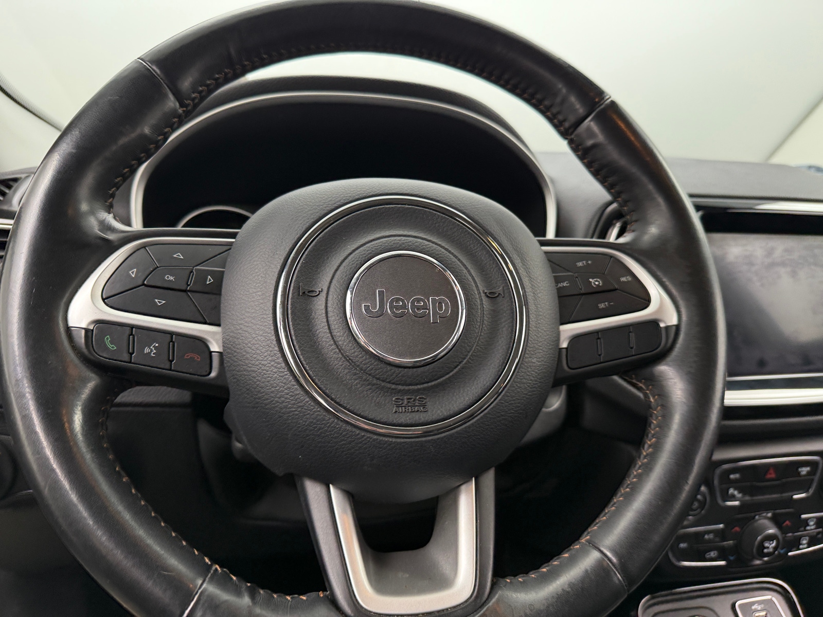 Thumbnail: 2019 Jeep Compass - 4