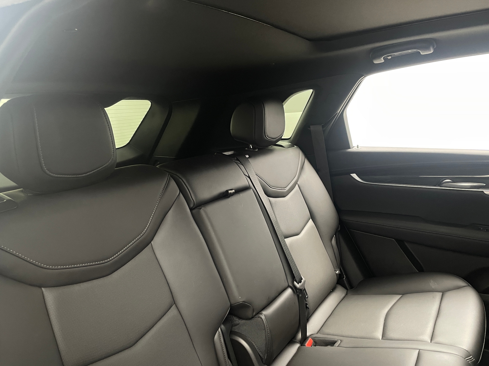 Thumbnail: 2022 Cadillac XT5 - 5
