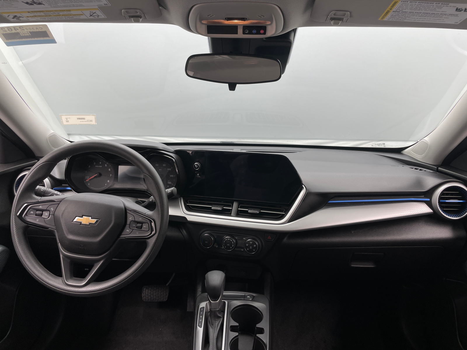 Thumbnail: 2025 Chevrolet Trax - 3