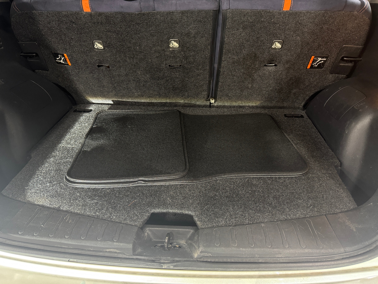 Thumbnail: 2015 Nissan Versa - 7