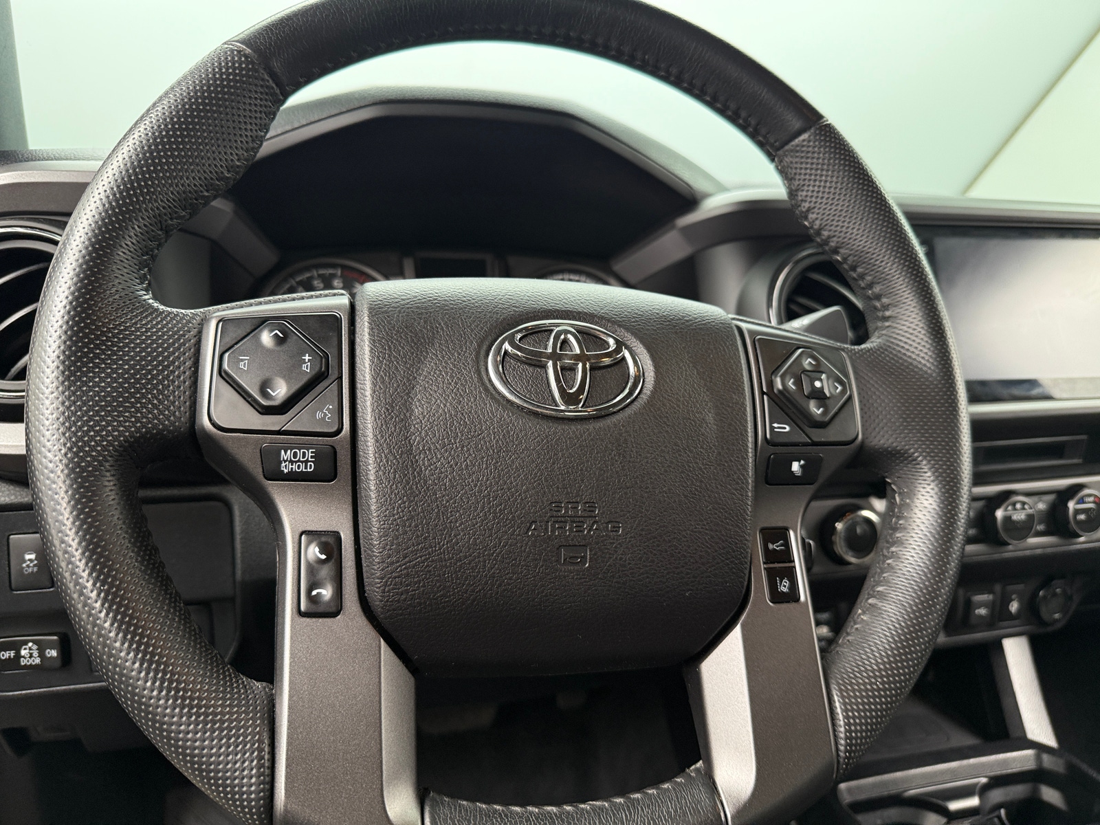 Thumbnail: 2021 Toyota Tacoma - 5