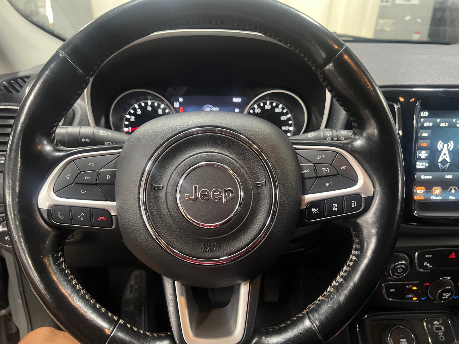 Thumbnail: 2021 Jeep Compass - 4
