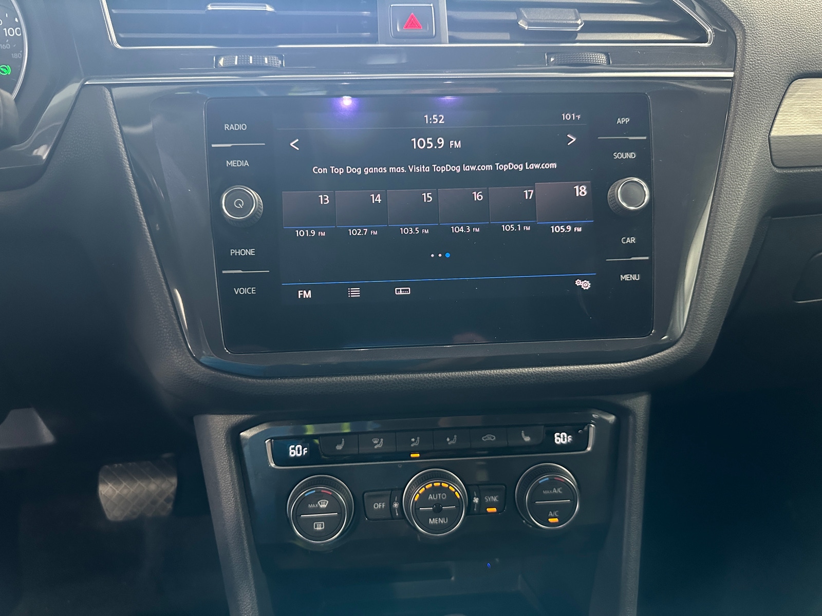 Thumbnail: 2018 Volkswagen Tiguan - 3