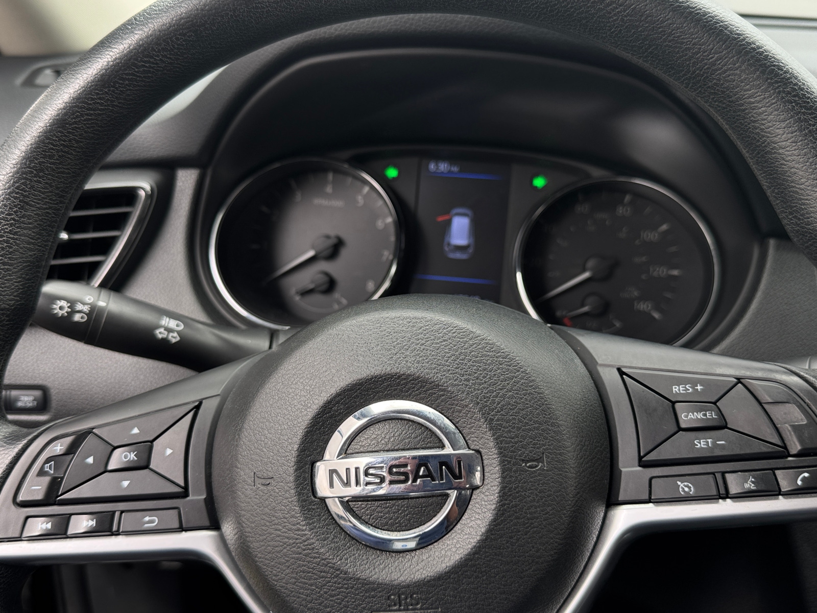 Thumbnail: 2018 Nissan Rogue - 5