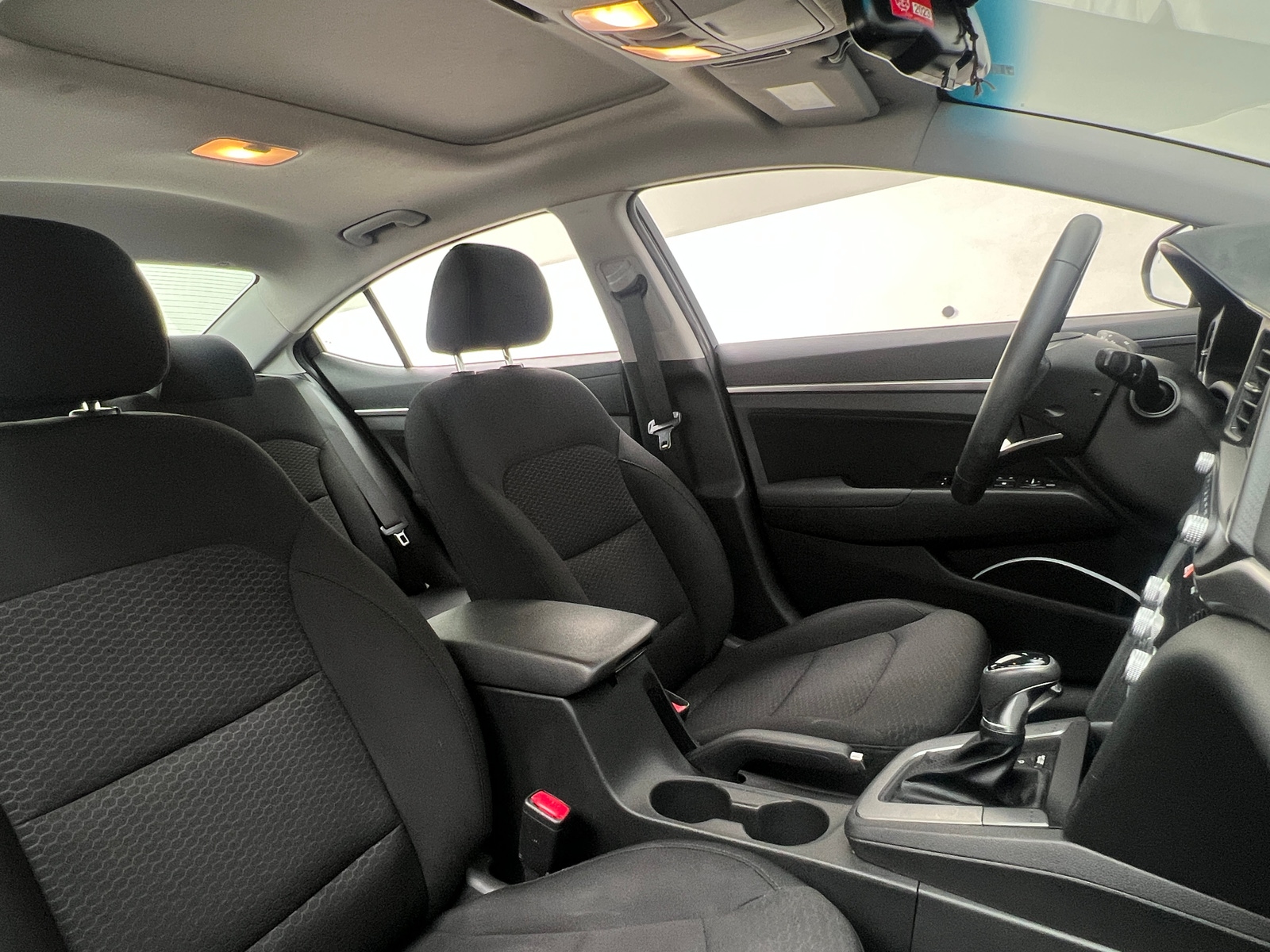 Thumbnail: 2020 Hyundai Elantra - 2