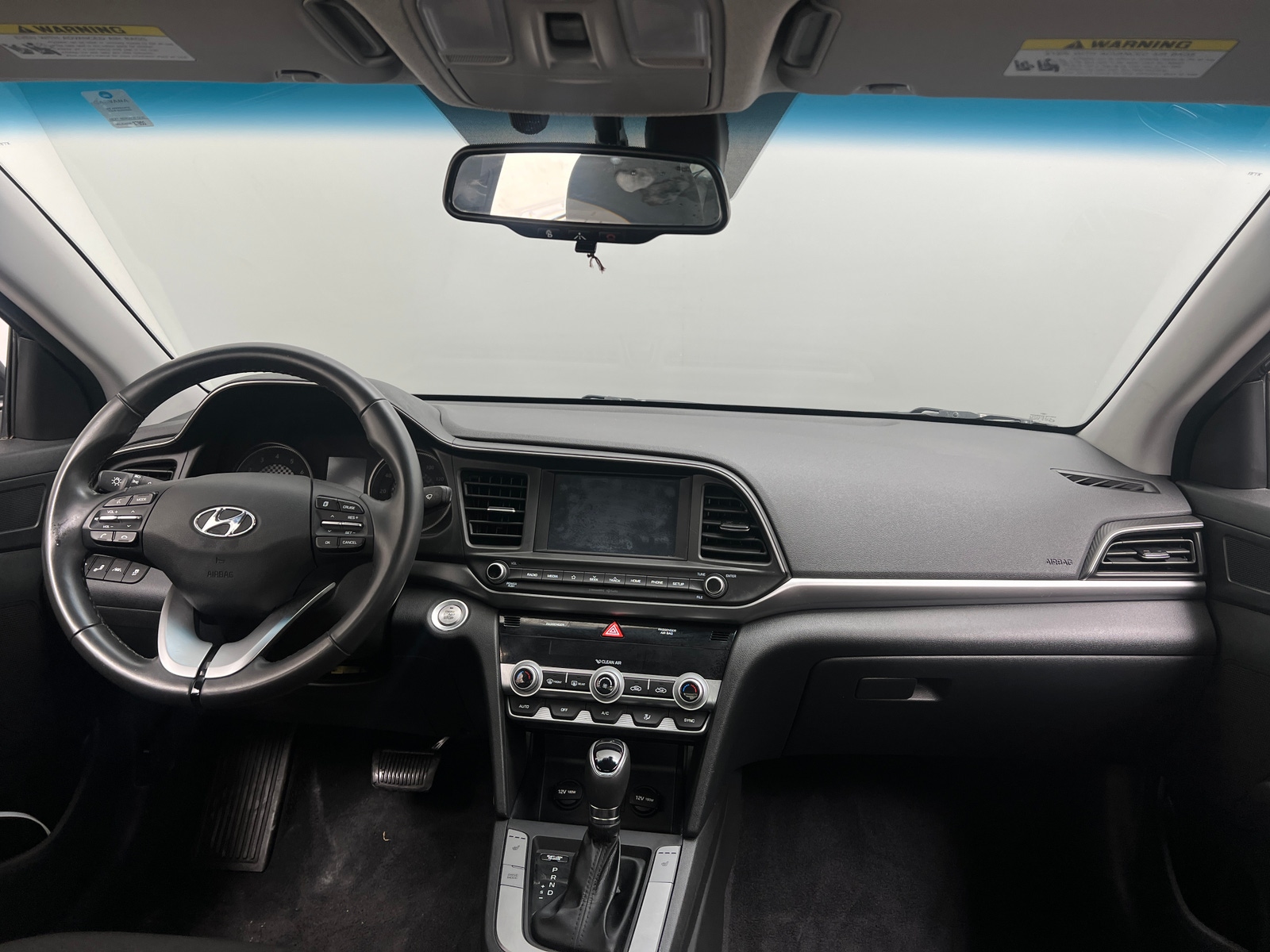 Thumbnail: 2020 Hyundai Elantra - 3