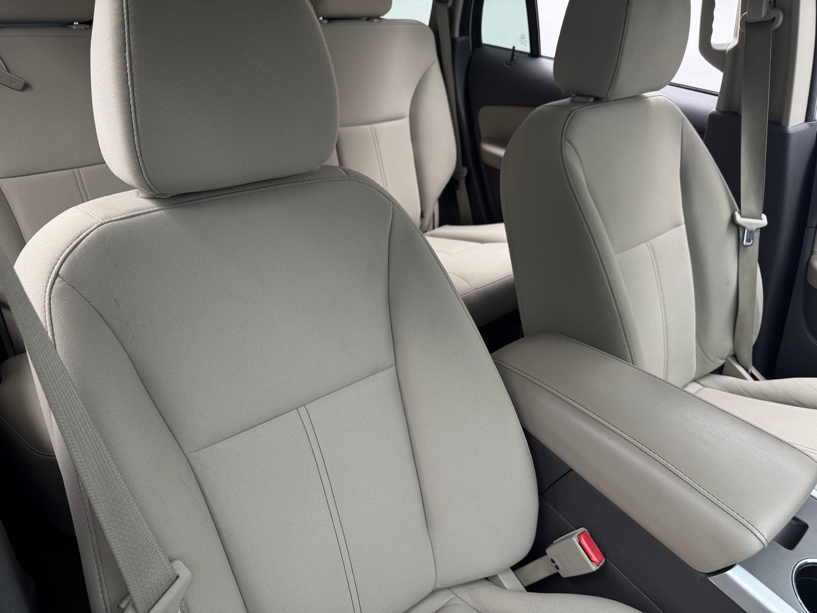 Thumbnail: 2013 Ford Edge - 2