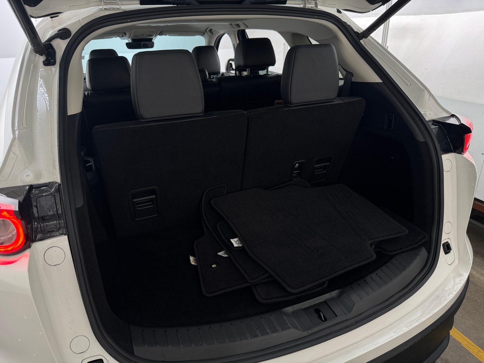 Thumbnail: 2023 Mazda CX-9 - 6