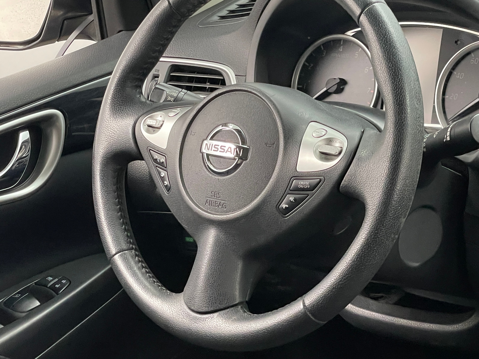 Thumbnail: 2019 Nissan Sentra - 5