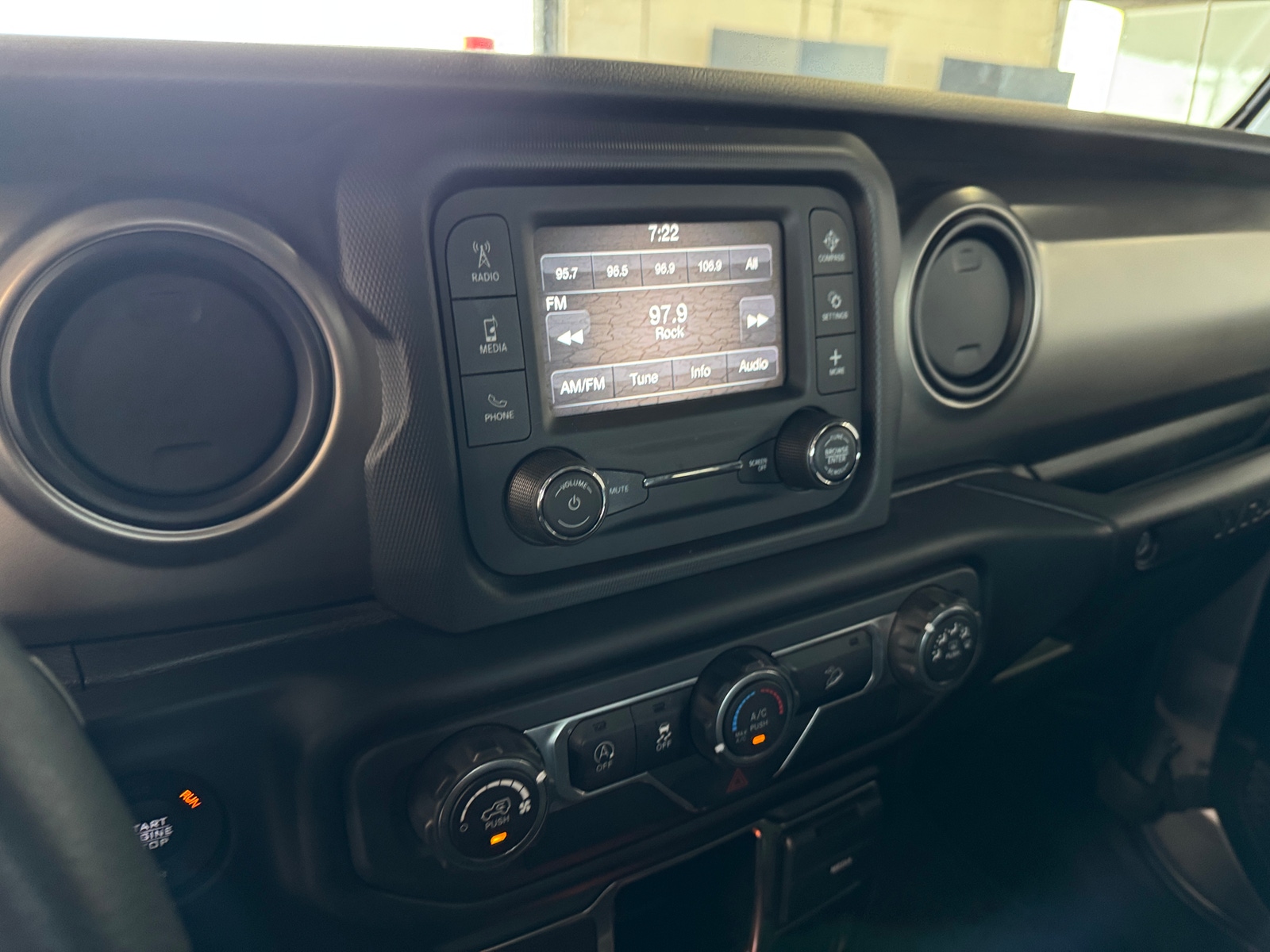 Thumbnail: 2018 Jeep Wrangler - 4