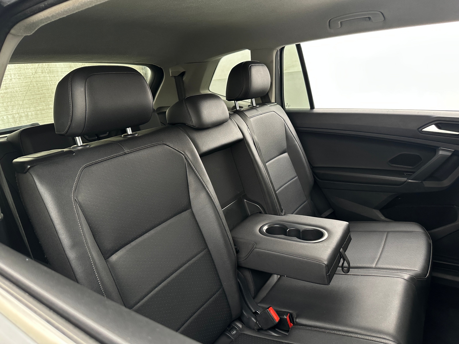 Thumbnail: 2020 Volkswagen Tiguan - 5