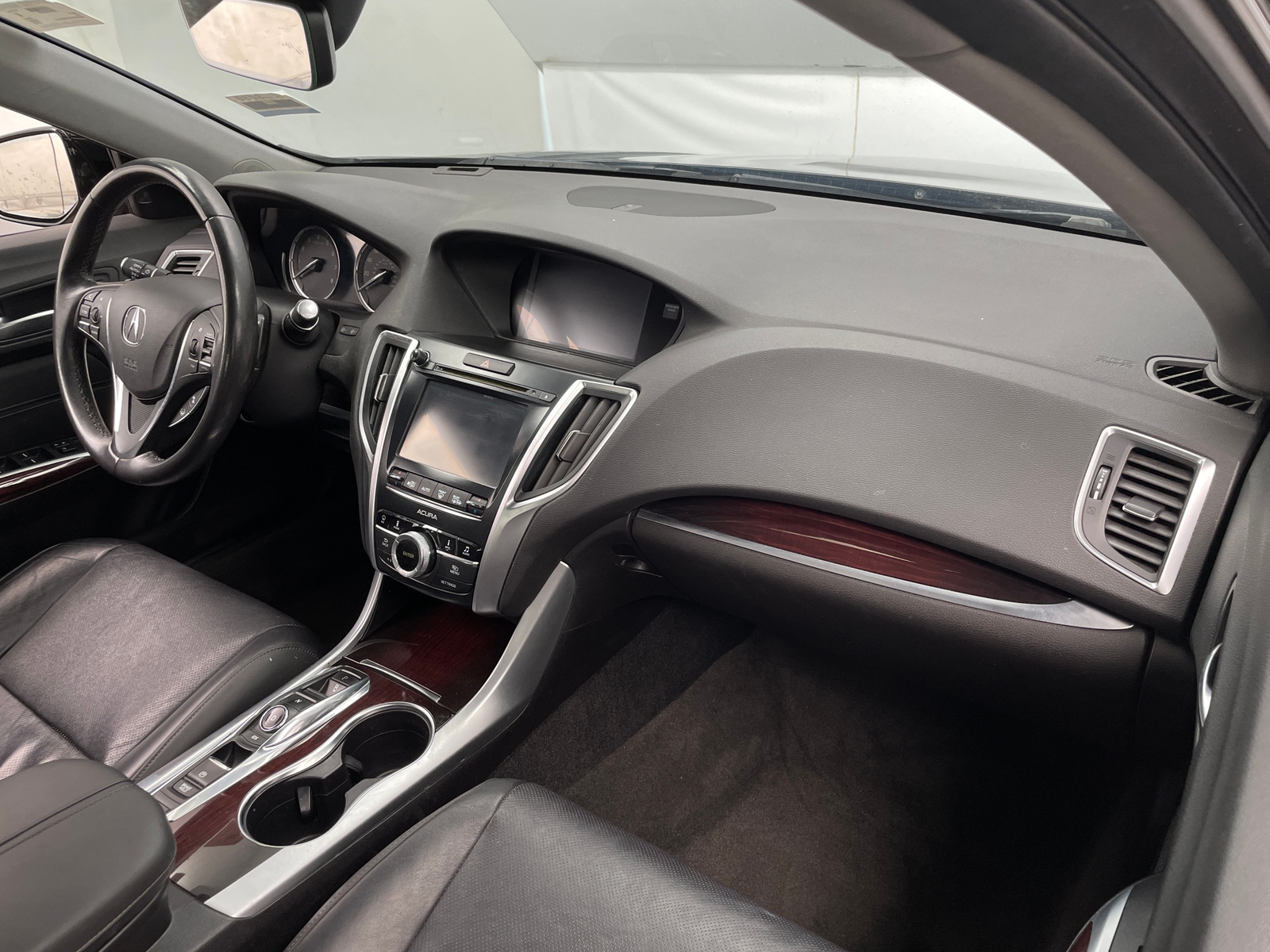 Thumbnail: 2015 Acura TLX - 2