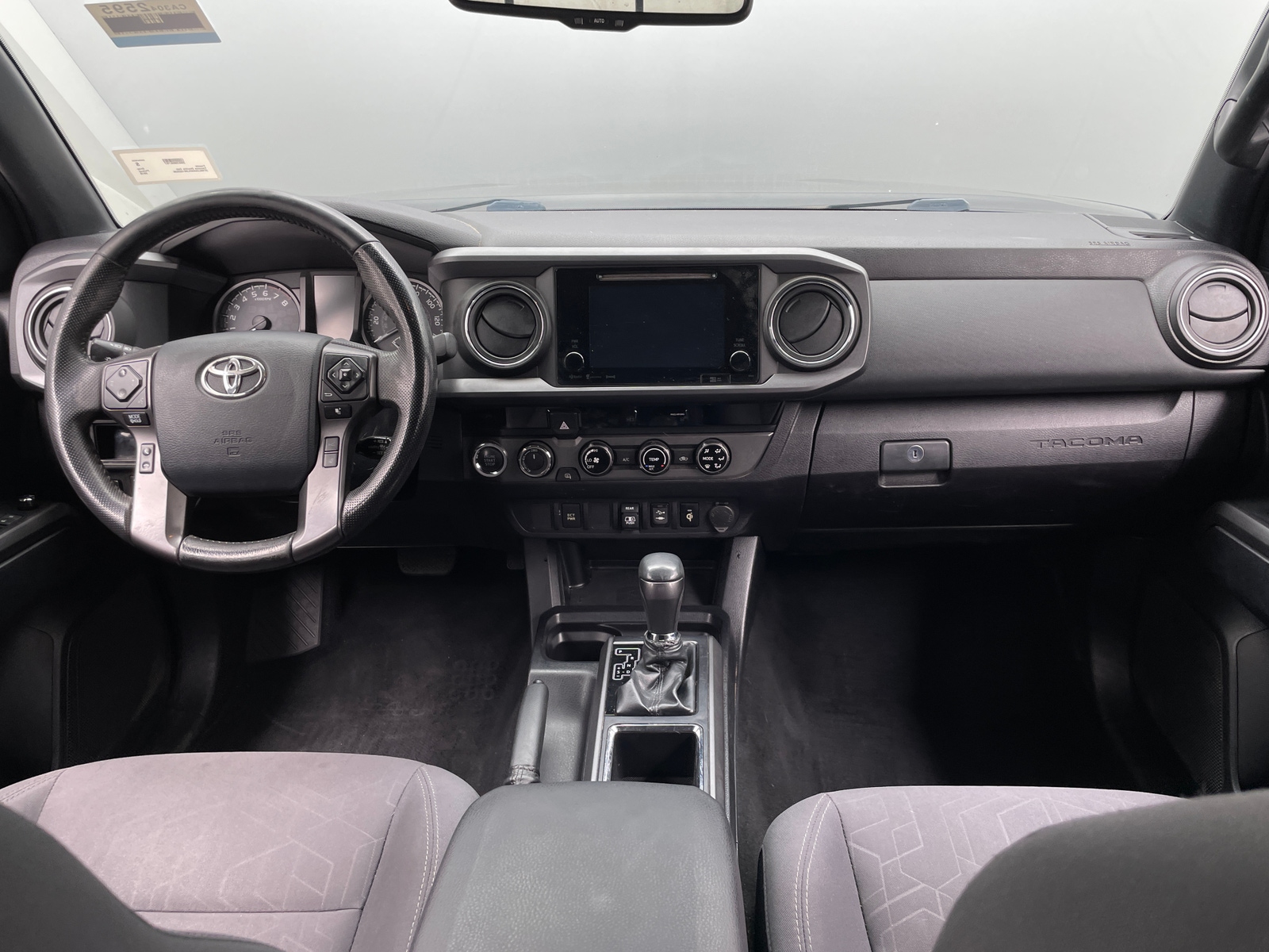 Thumbnail: 2018 Toyota Tacoma - 3